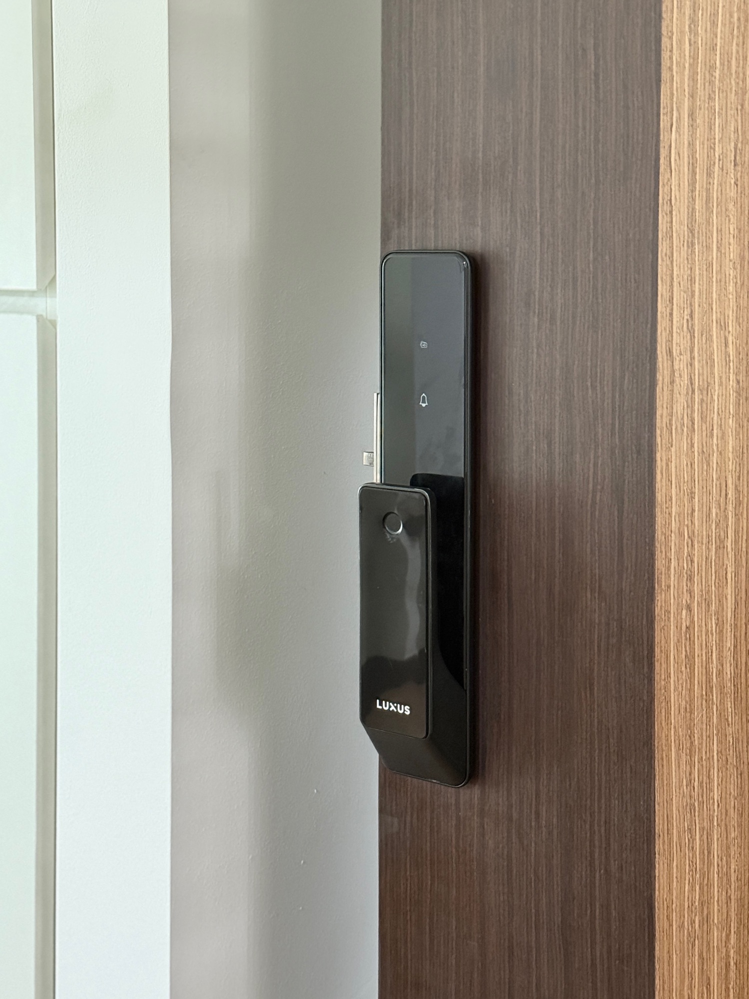 4 Must Have for Our BTO Main Door 🚪