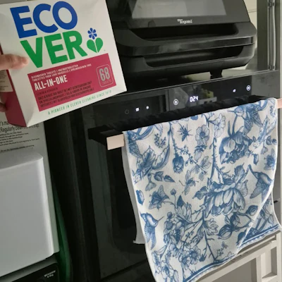 Customer home photo 4: Updating a better laundry pods & dishwasher tablet