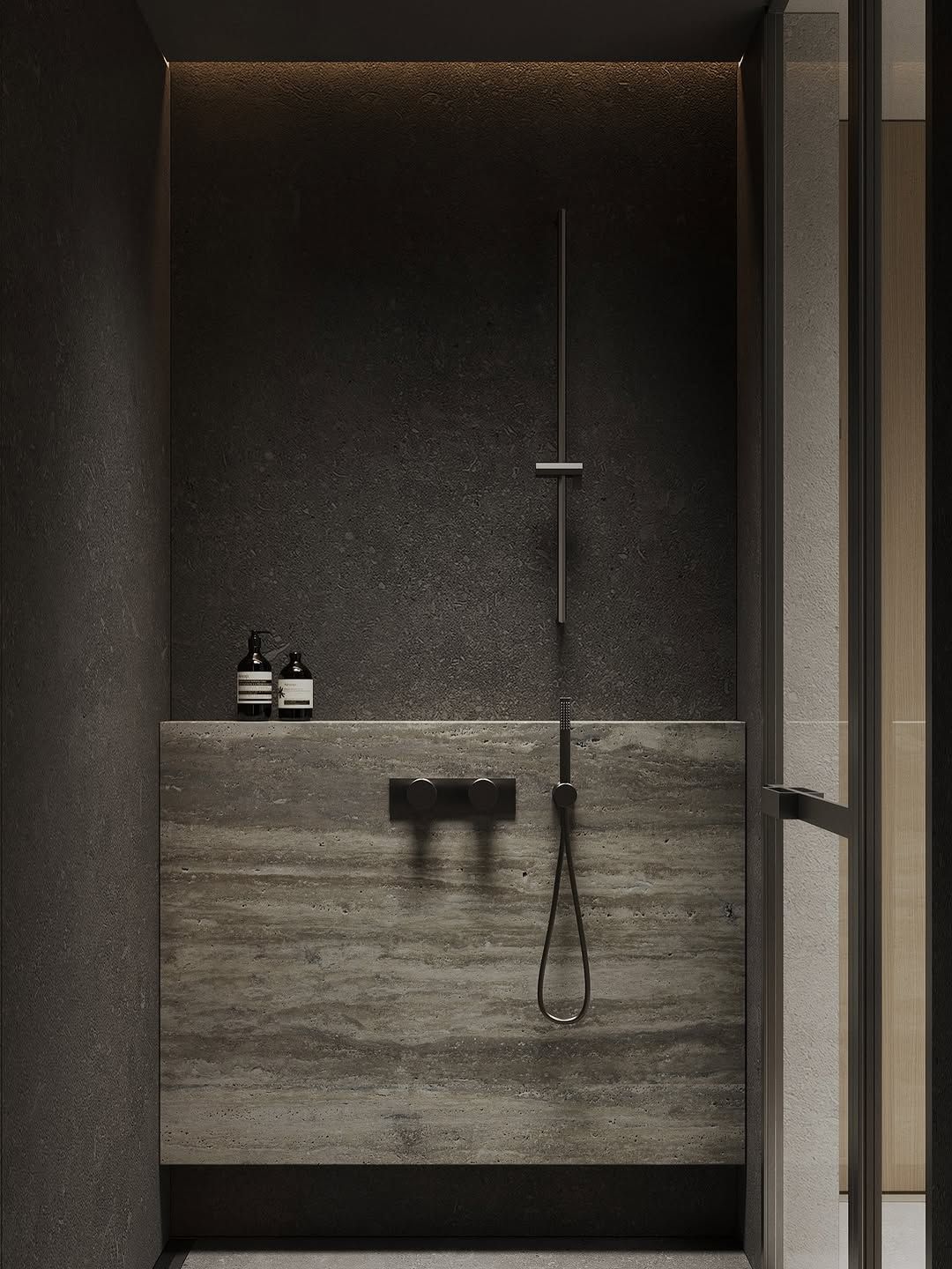 Luxurious-bathroom-&-shower-design