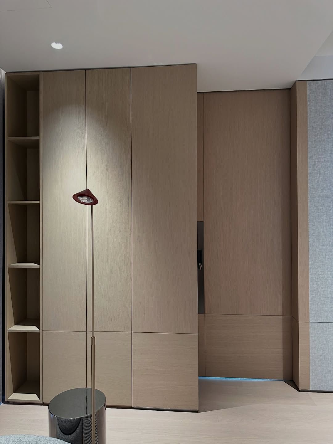 Custom, sleek carpentry for the modern home.