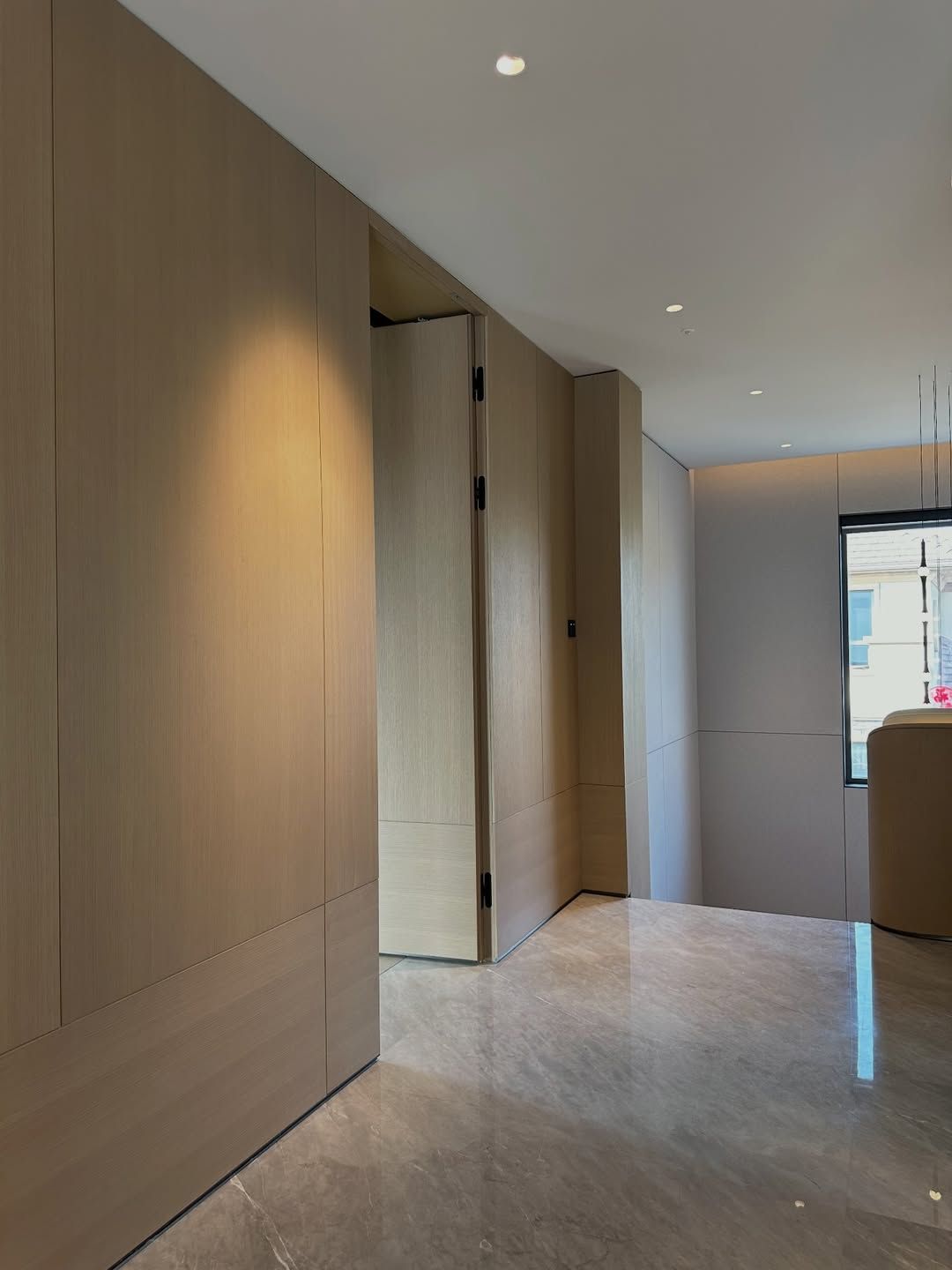 Custom, sleek carpentry for the modern home.