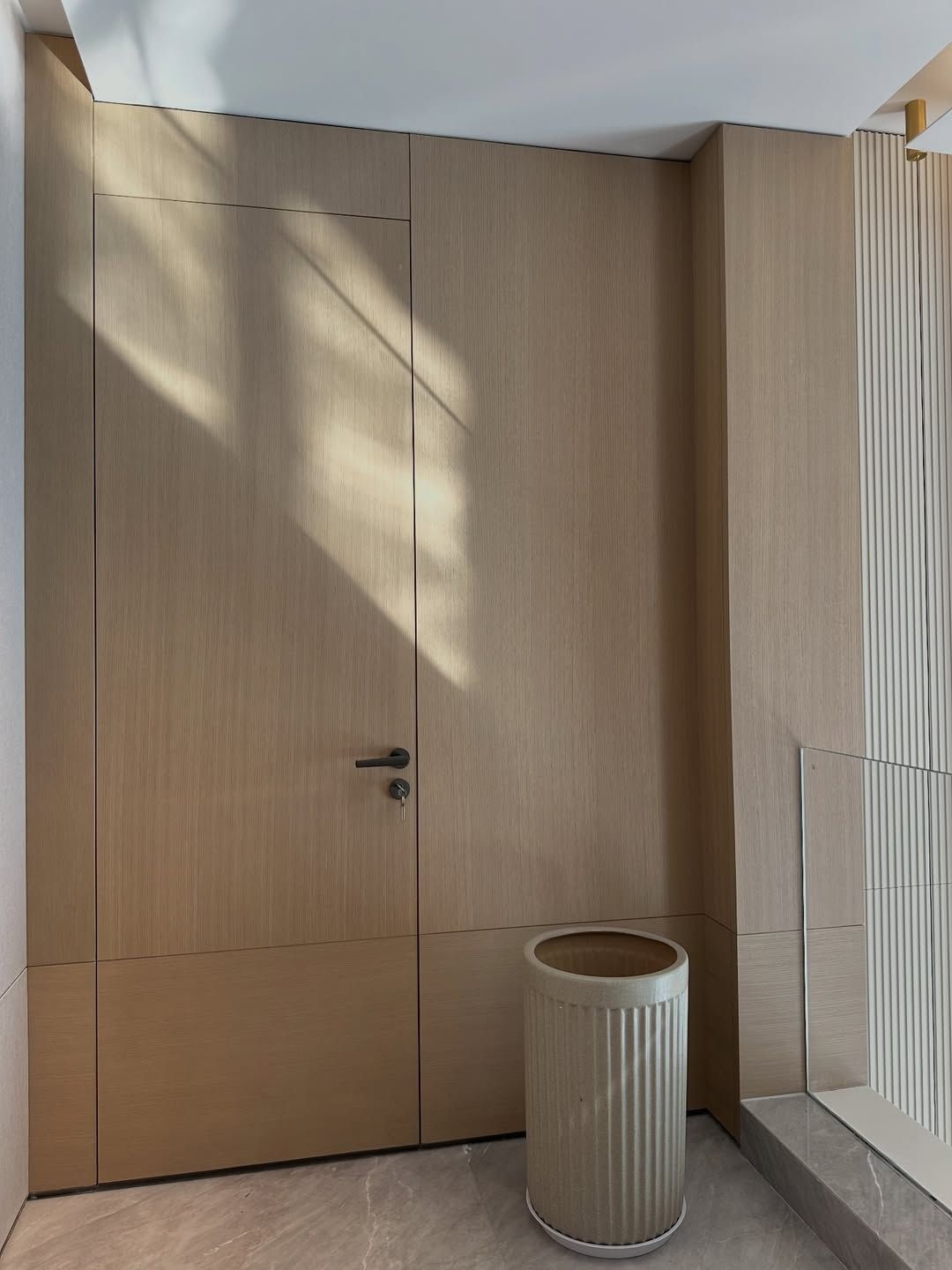 Custom, sleek carpentry for the modern home.