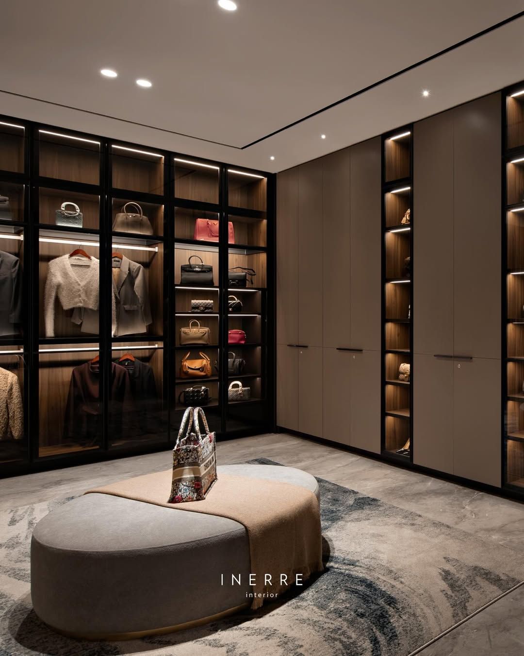 Luxurious walk in wardrobe & bedroom design