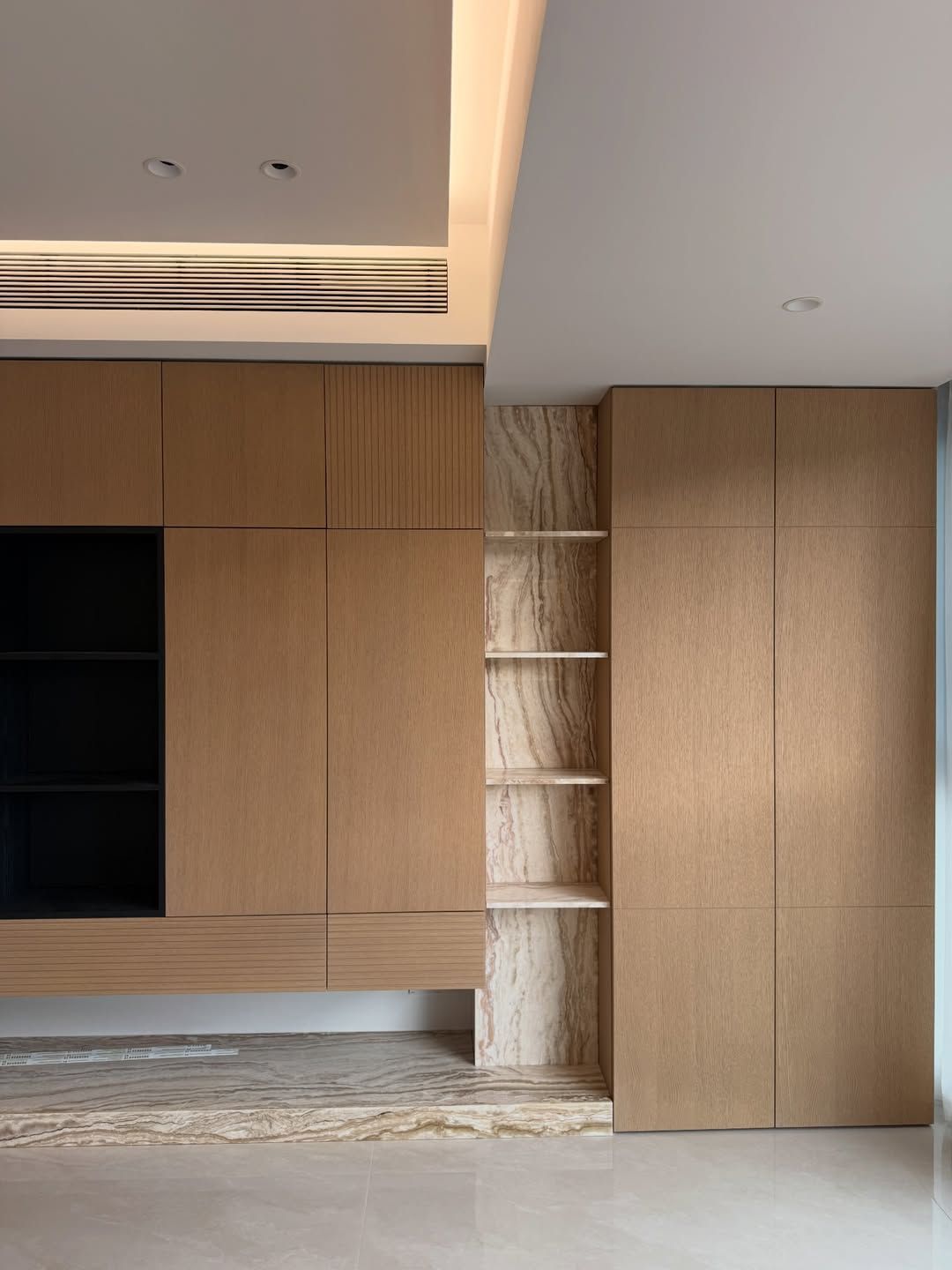 Modern-TV-wall-&-open-display-cabinet