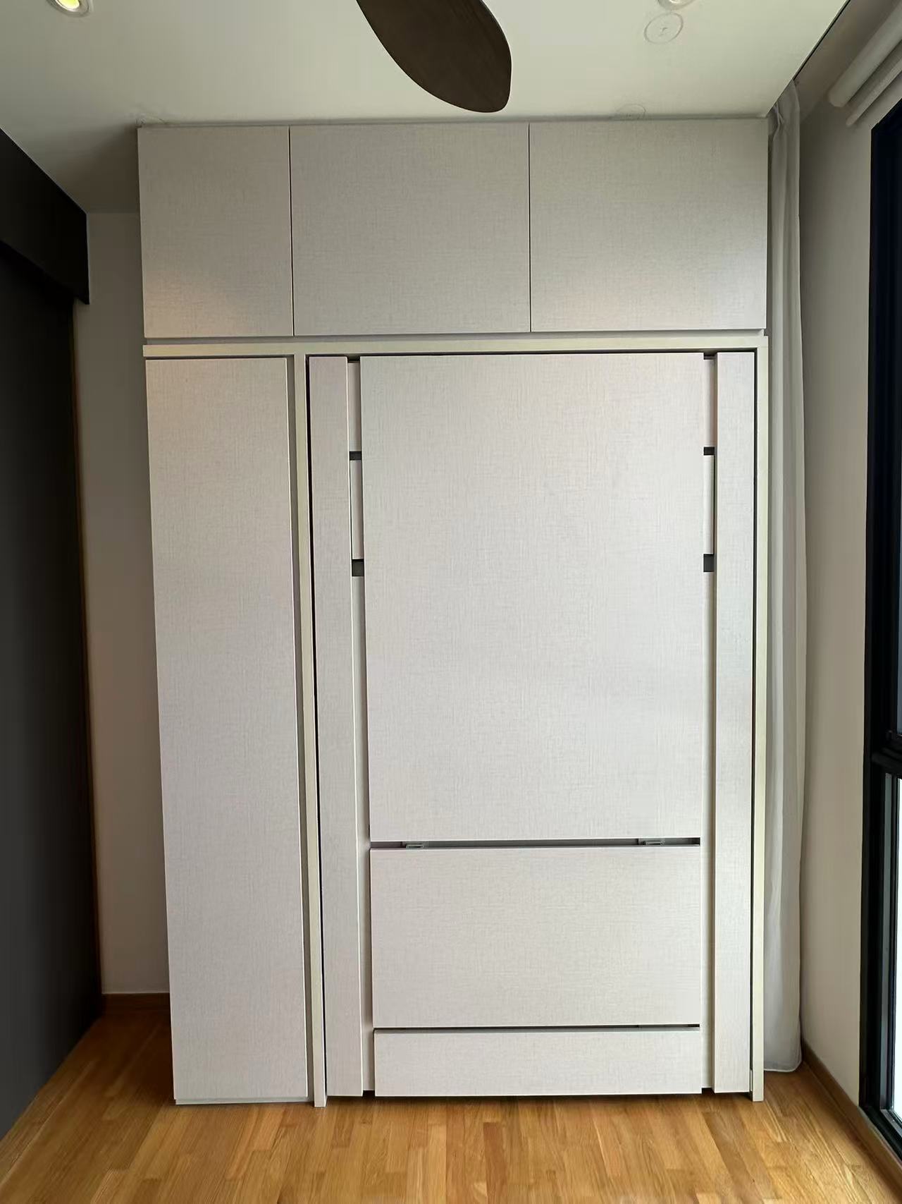 Space-Saving Murphy Bed with Foldable Desk