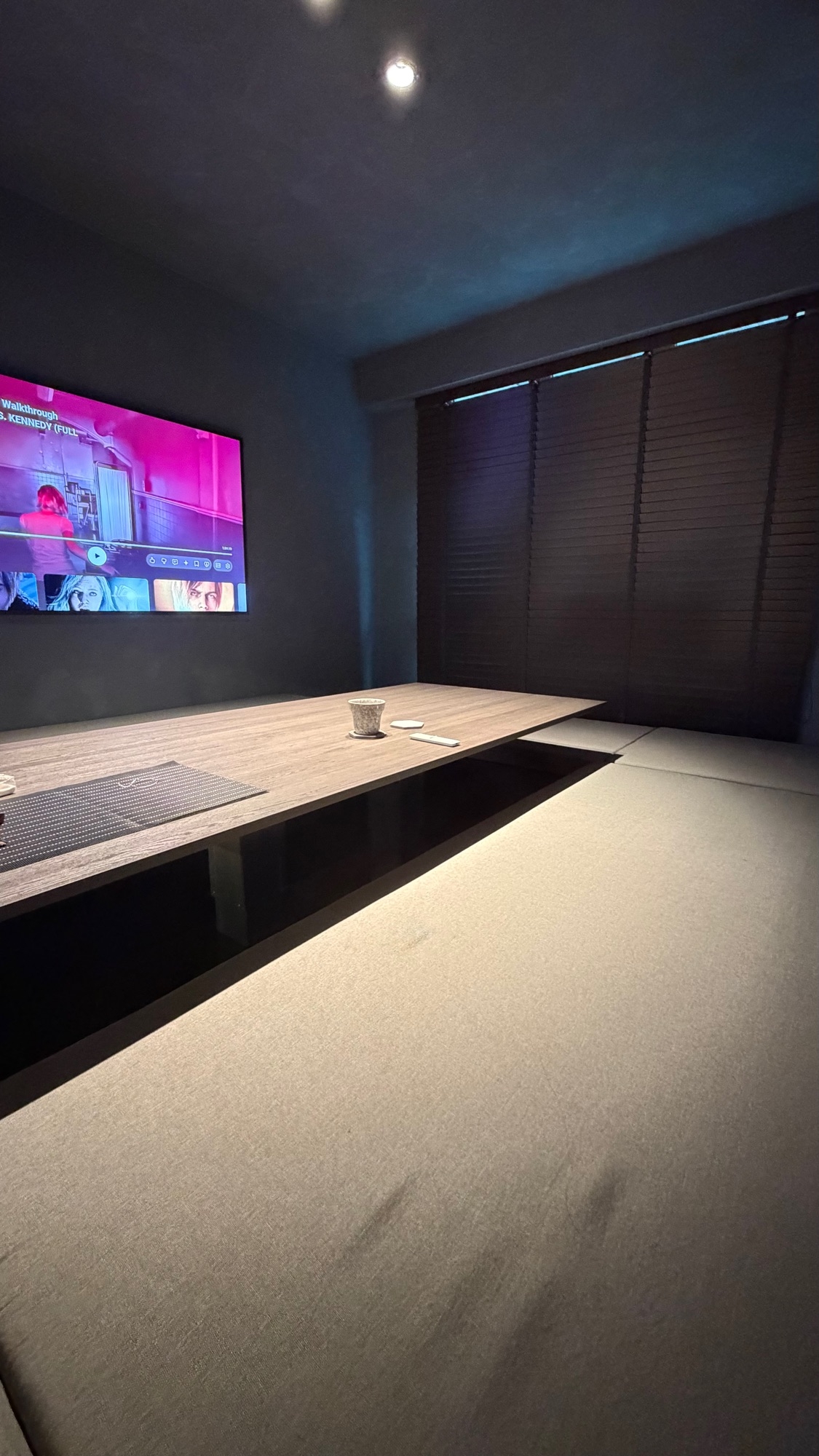 Cosy-“Muji”-vibes-Dining-area-with-table-elevator-👀🙊