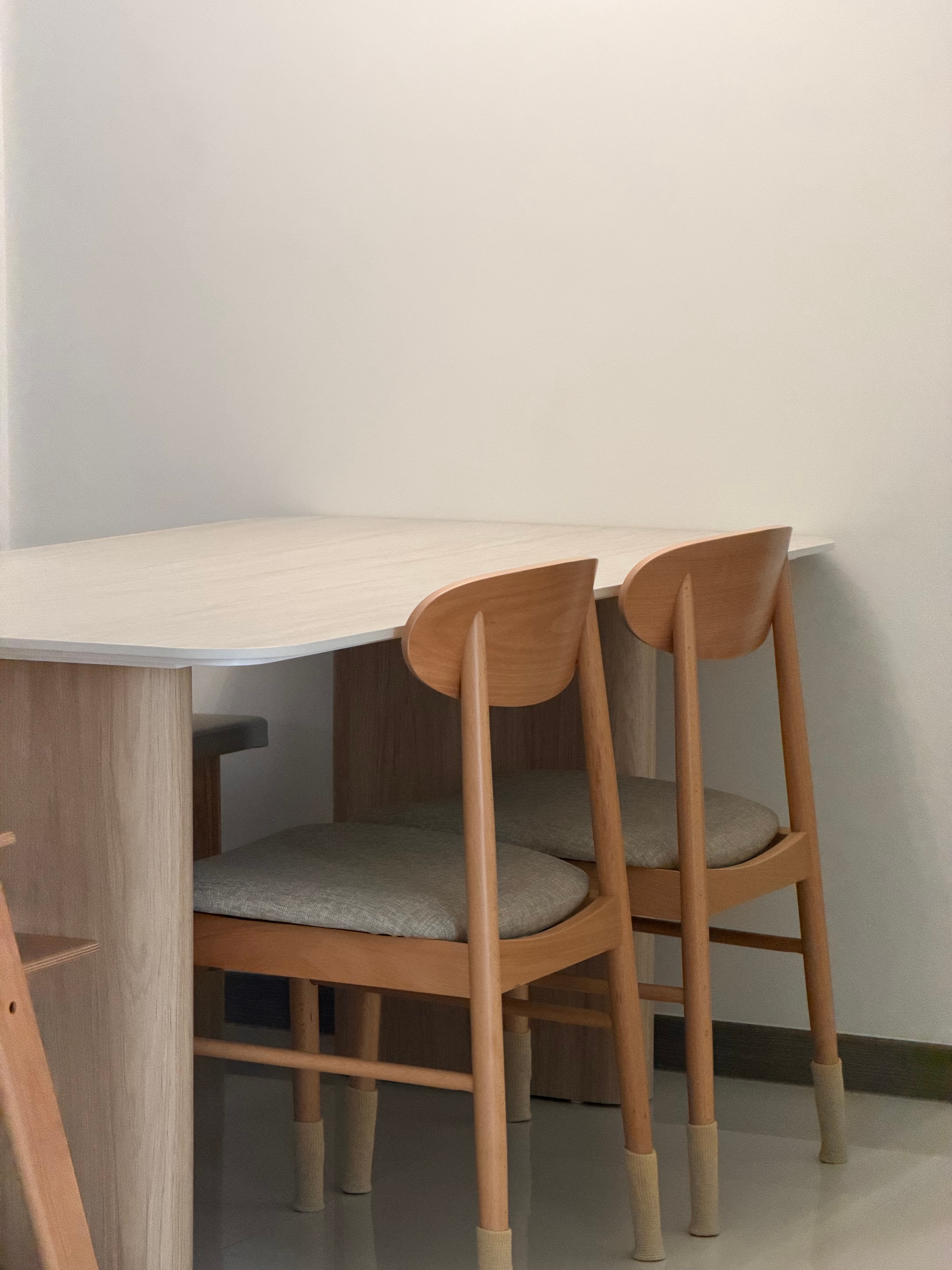 Our-Dining-Area:-The-Scandi-style-🍄‍🟫🍴🪵🪑🤎