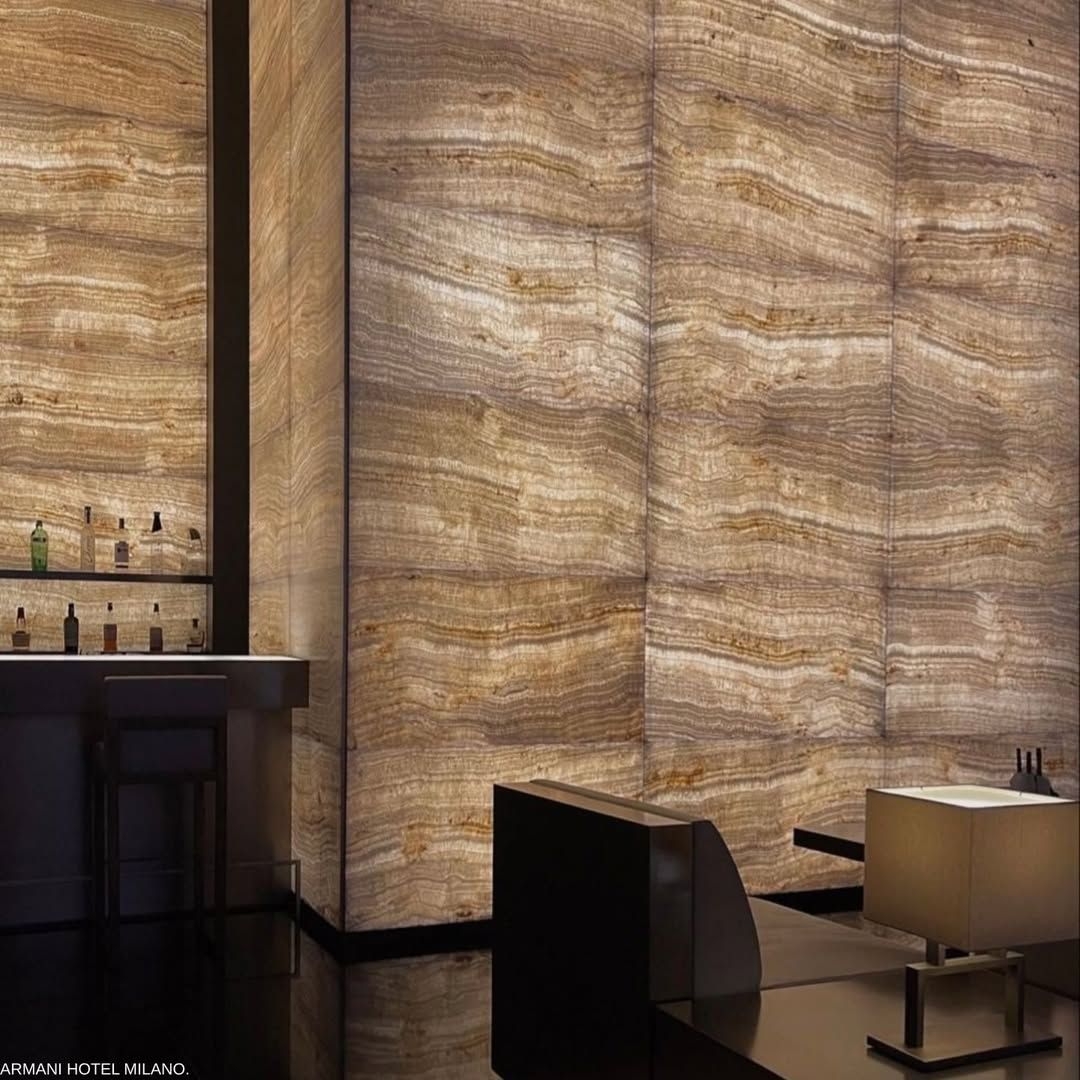 Luxurious-light-up-stone-design