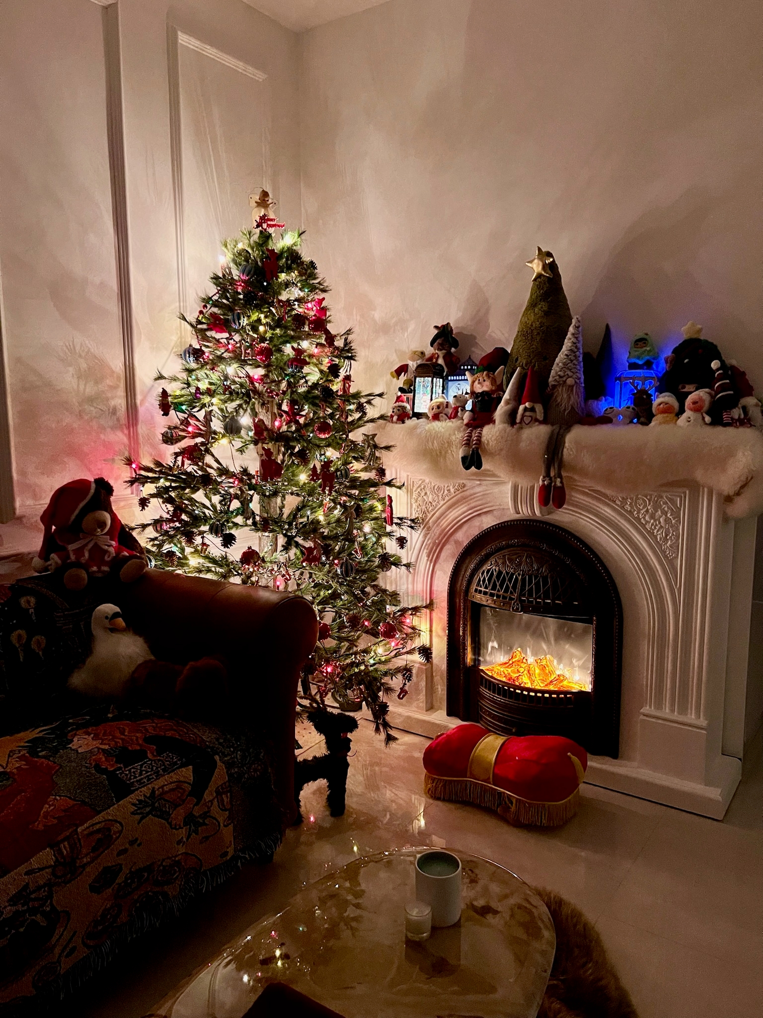 So-happy-to-decorate-my-home-like-this-for-Christmas-in-Dec-2025!