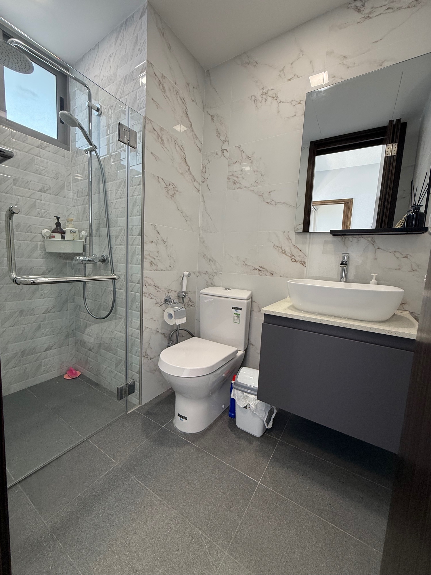 Another small space bathroom! Look for ideas!