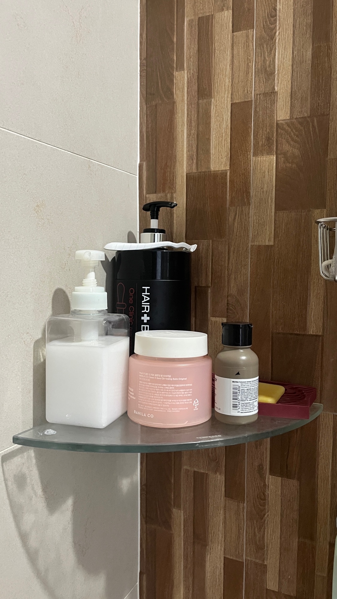 Bathroom essentials 🪄