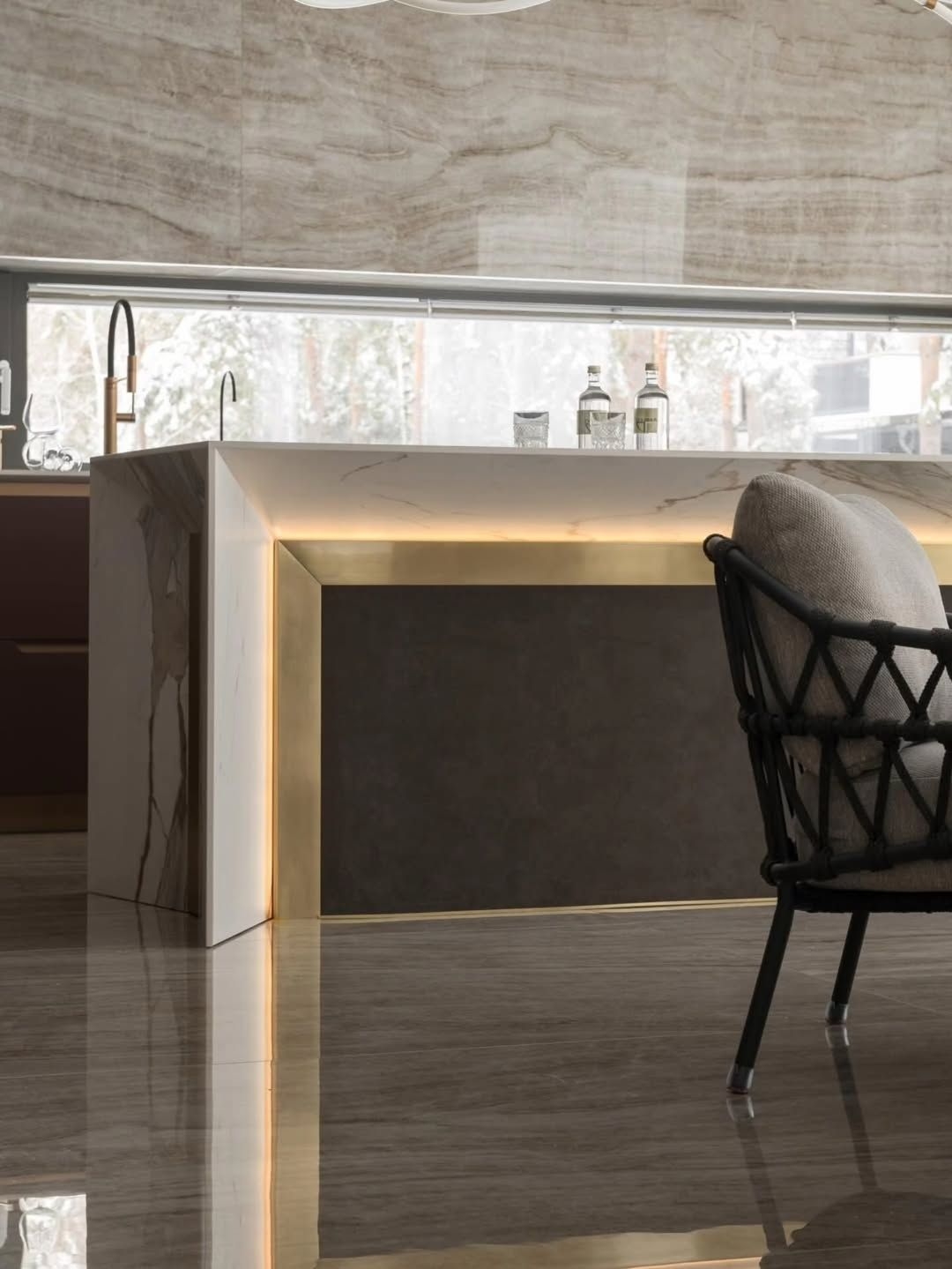 Luxurious dry kitchen designs