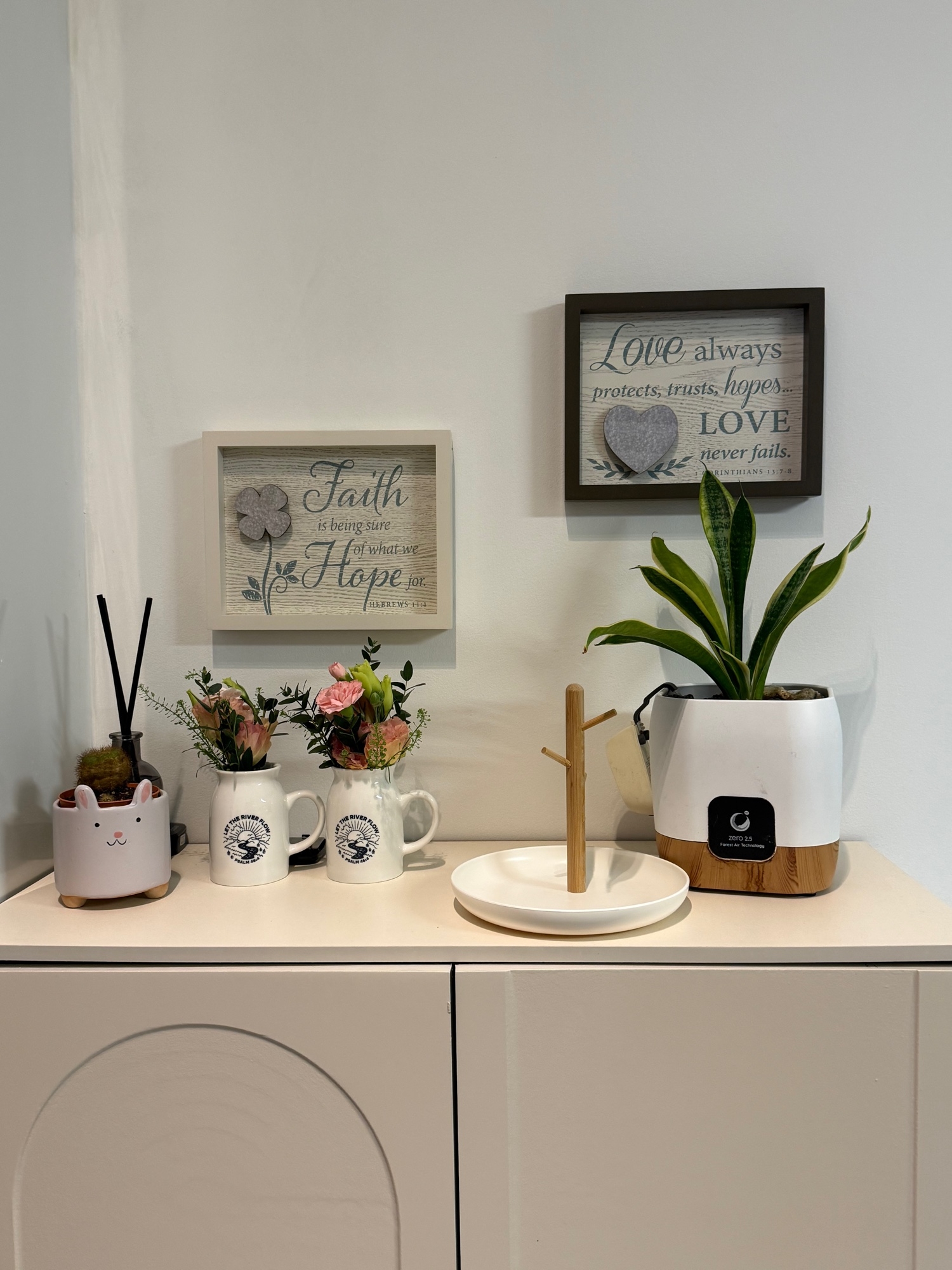 Customer home photo 1: Check out the new items in our home!
