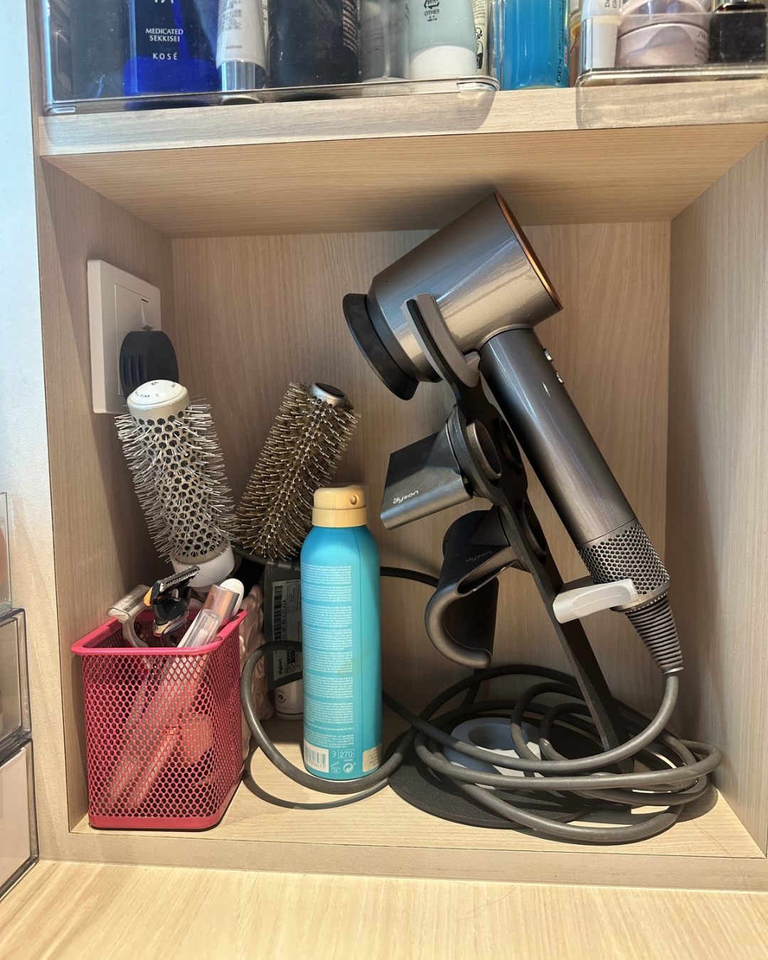Vanity table glow up!