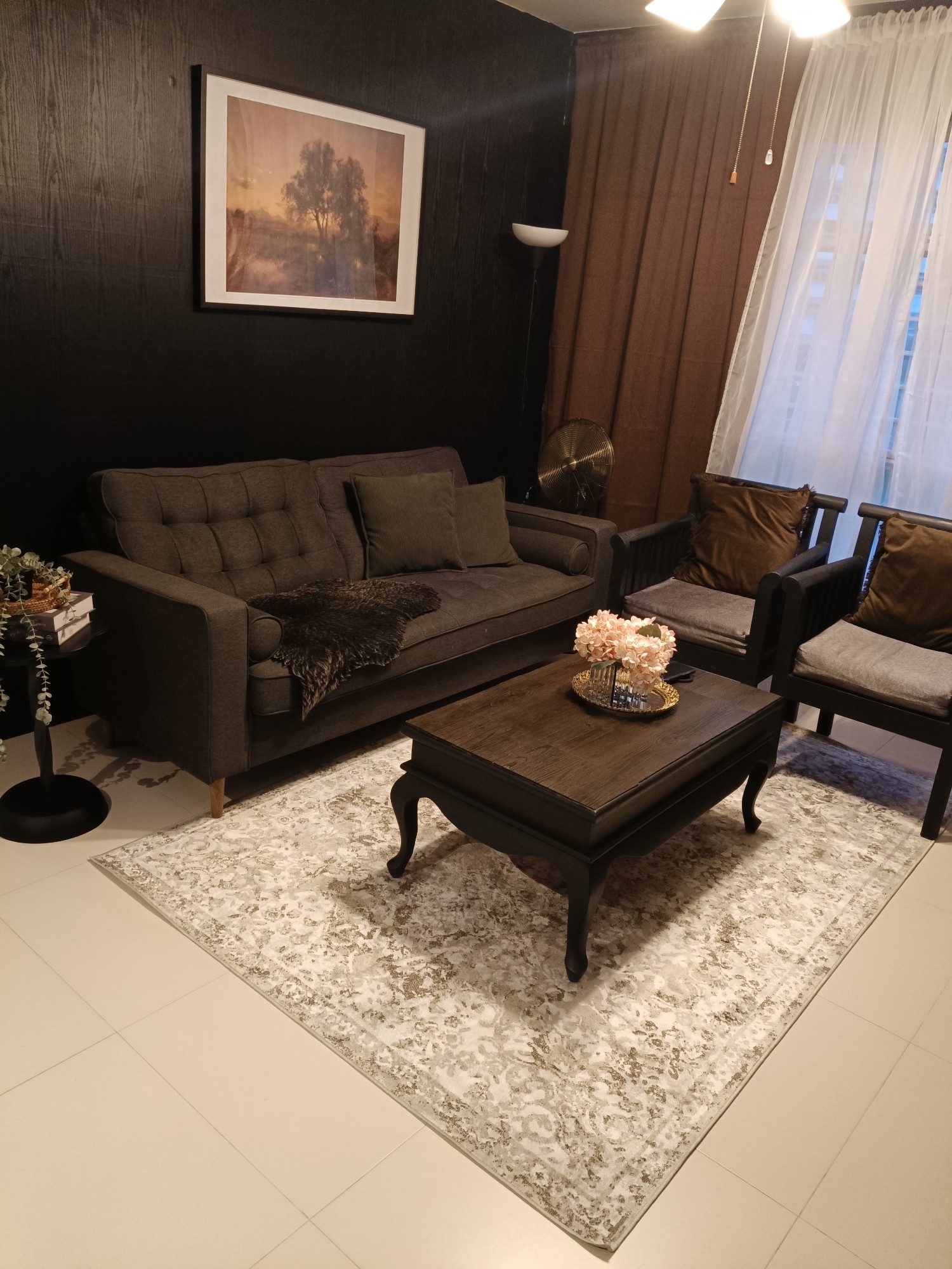 Home with no concept