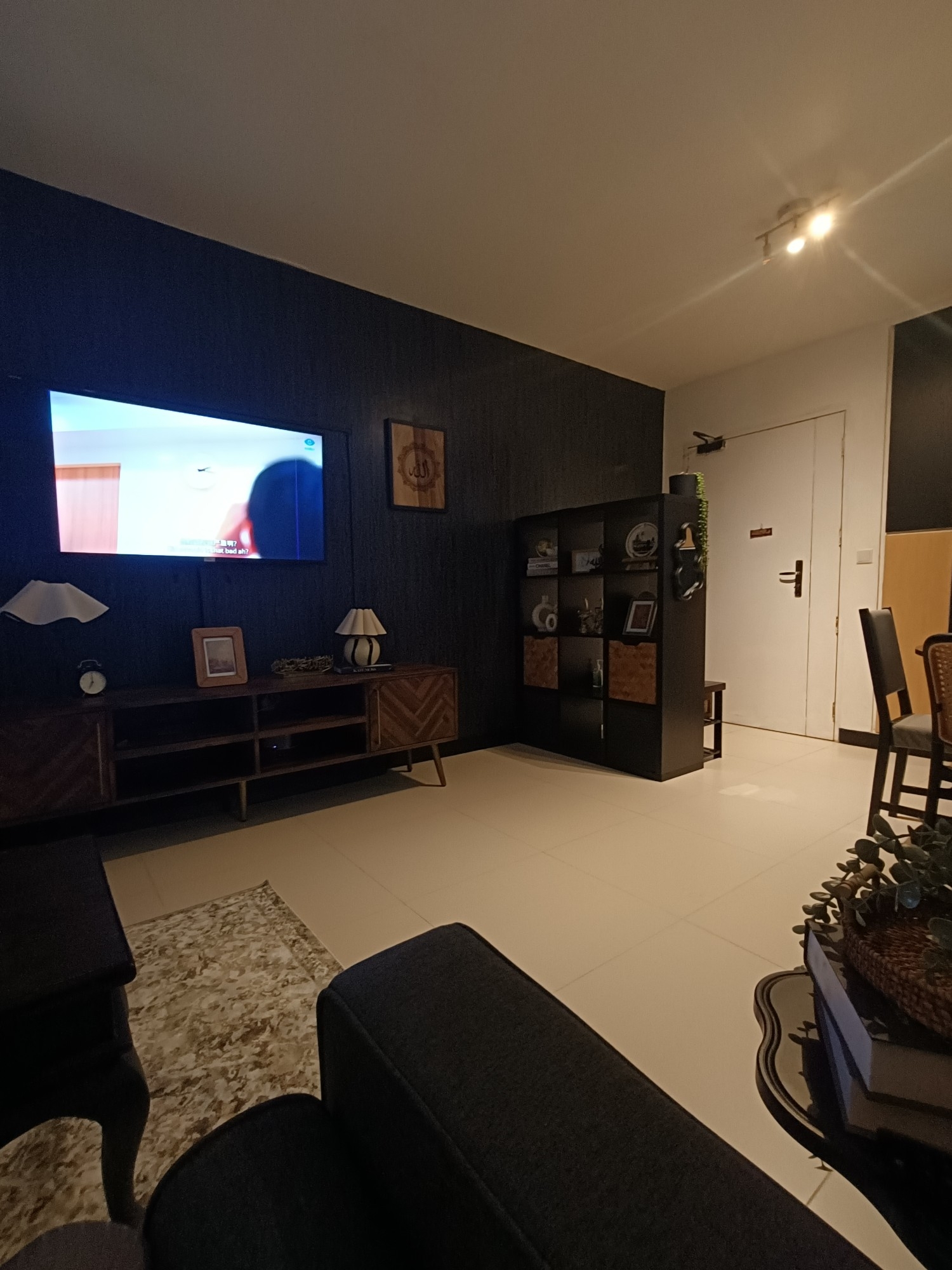 Home with no concept
