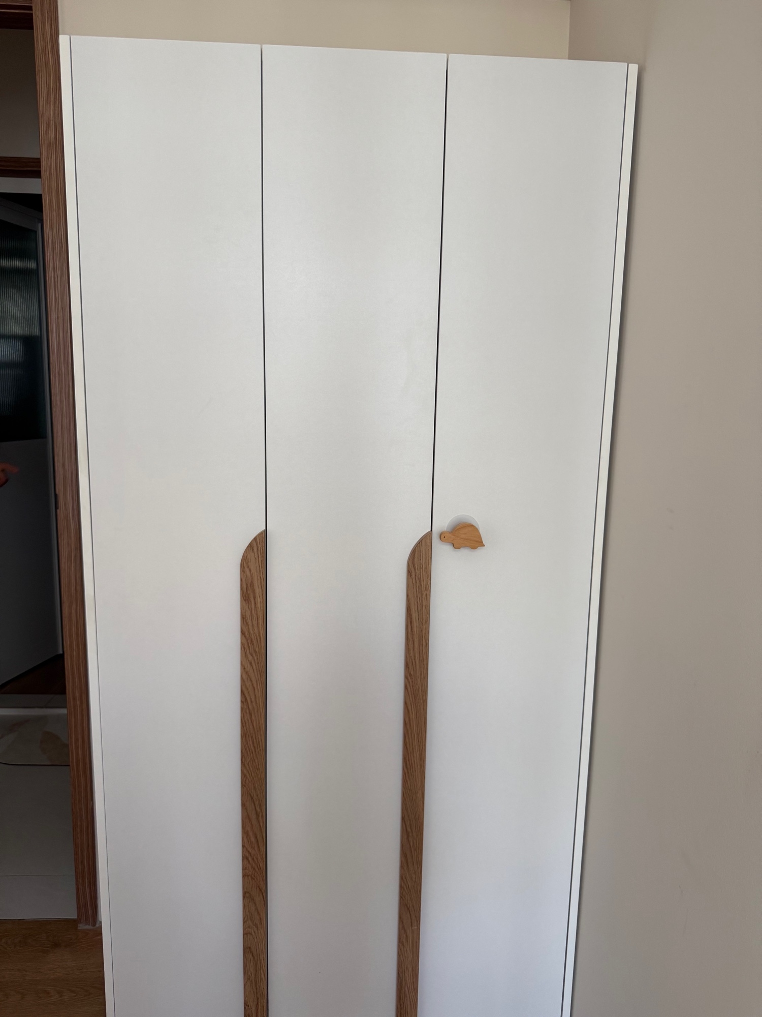 New Hipvan wardrobe: honest review