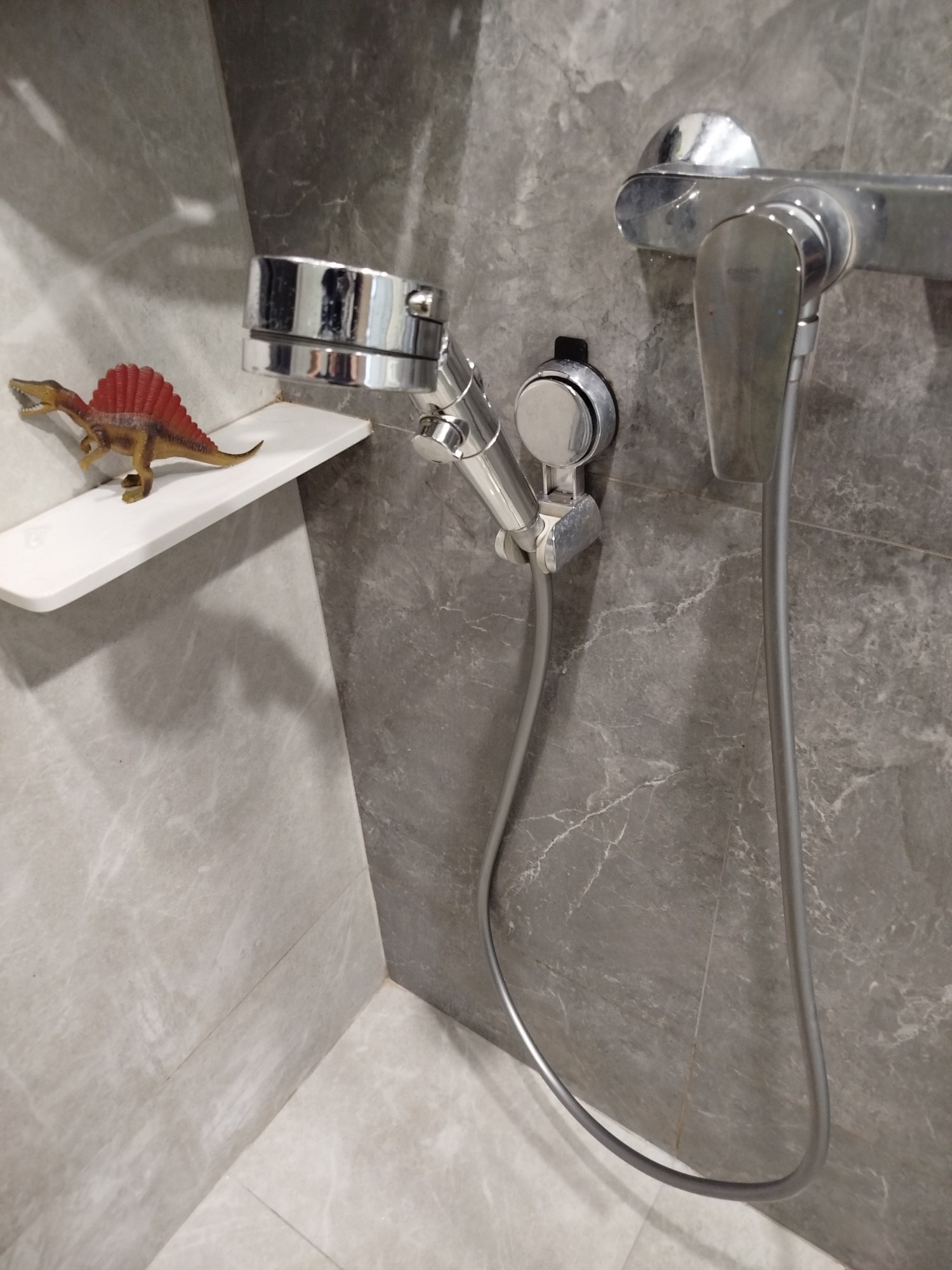 From-Toddler-to-Independent:-The-Kid-Friendly-Bathroom-Makeover