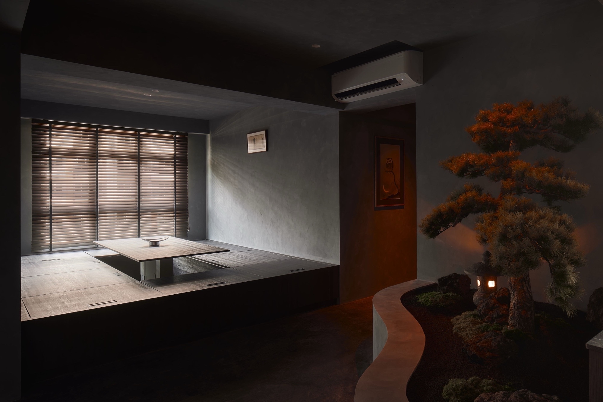 Industrial-Japanese-BTO-House-Tour-with-Bathtub-and-Elevator-table-✨😍