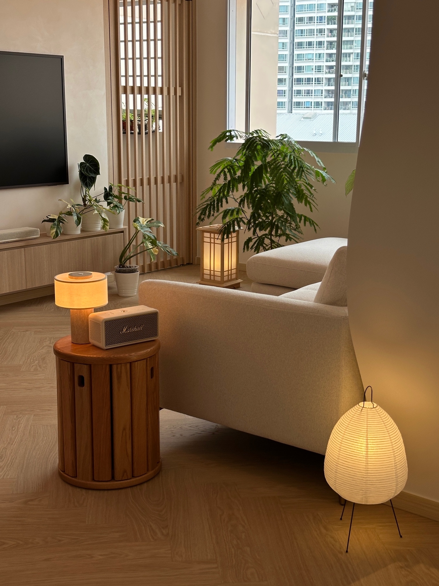Customer home photo 5: Illuminated by lamps on a dim afternoon