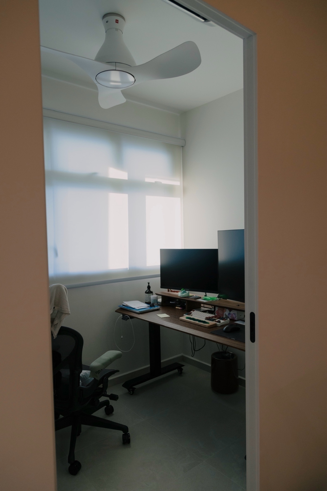 Introduction: A Moody Modern Flat near the Park