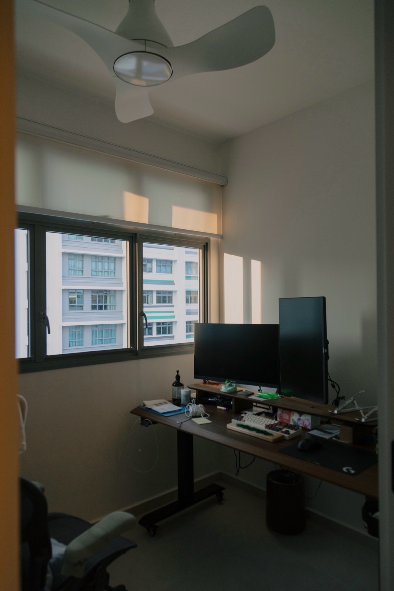 Introduction: A Moody Modern Flat near the Park