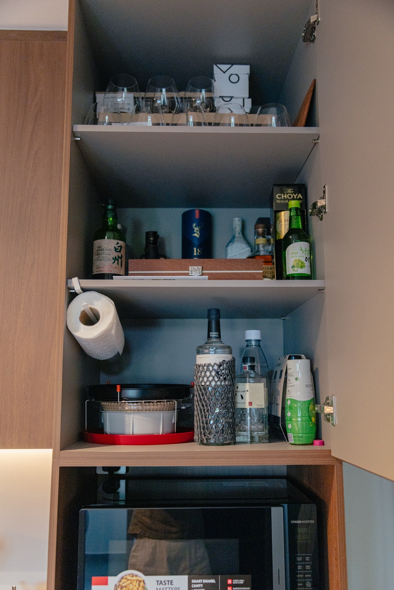 Kingfisher House: how we manage Kitchen Storage