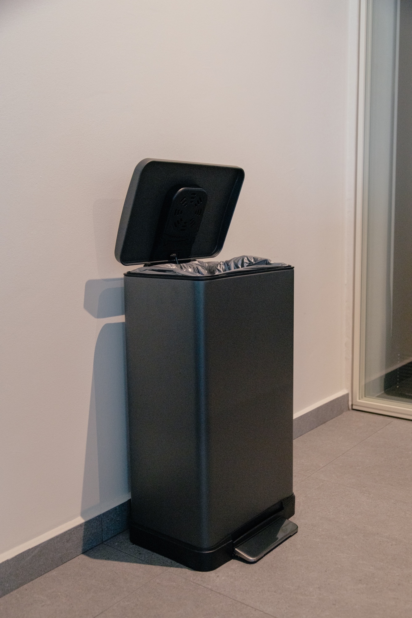 Kingfisher House: let’s talk trash!