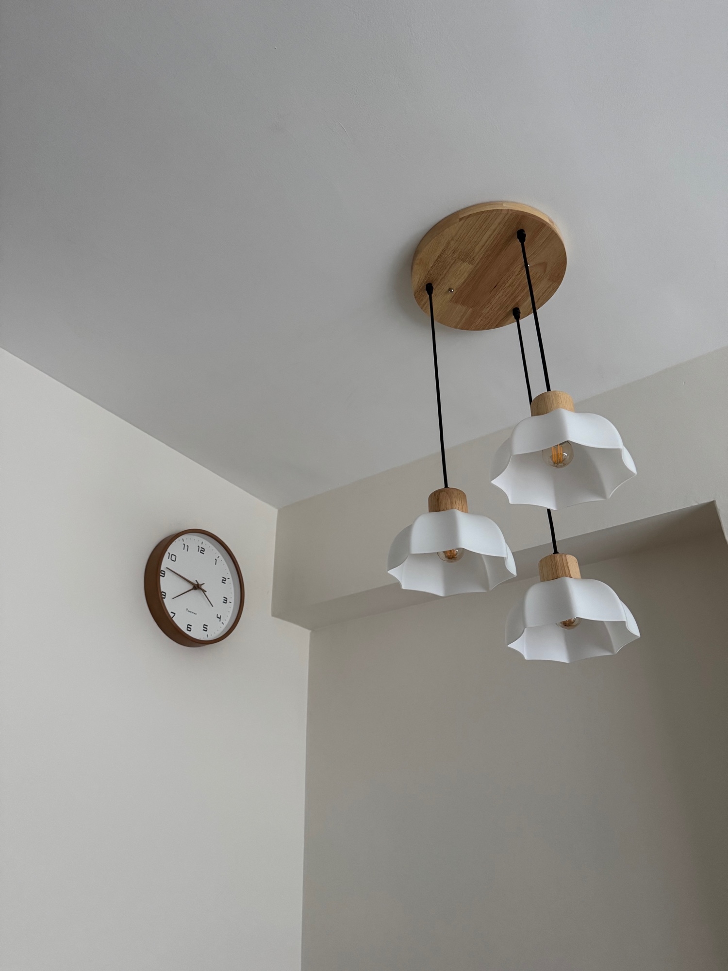How we have created our cosy dining area with a corner.