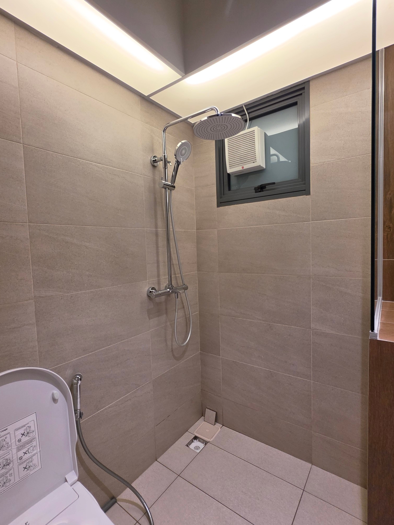 Our Japandi Common Bathroom Reveal 🤍