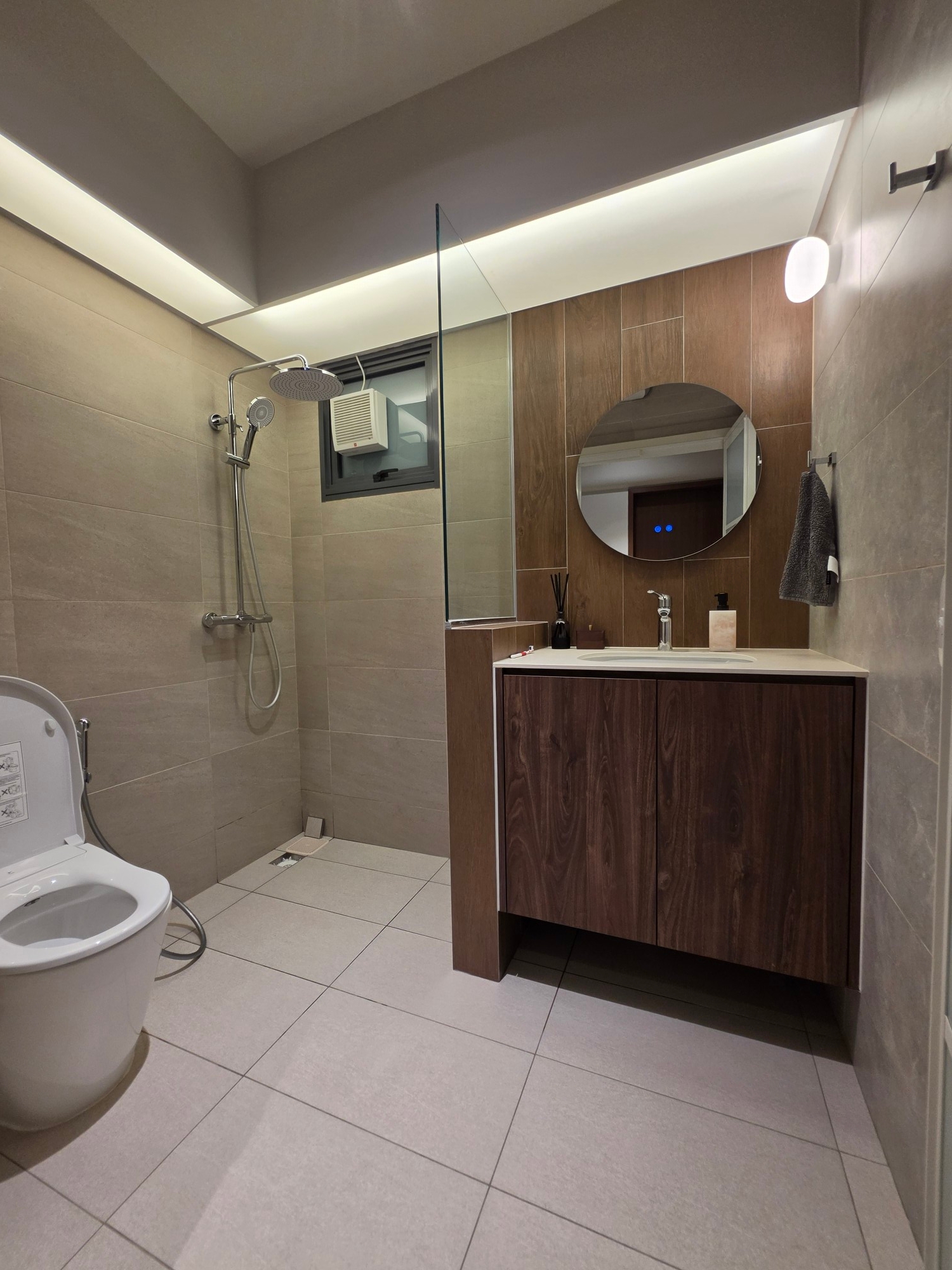 Our Japandi Common Bathroom Reveal 🤍