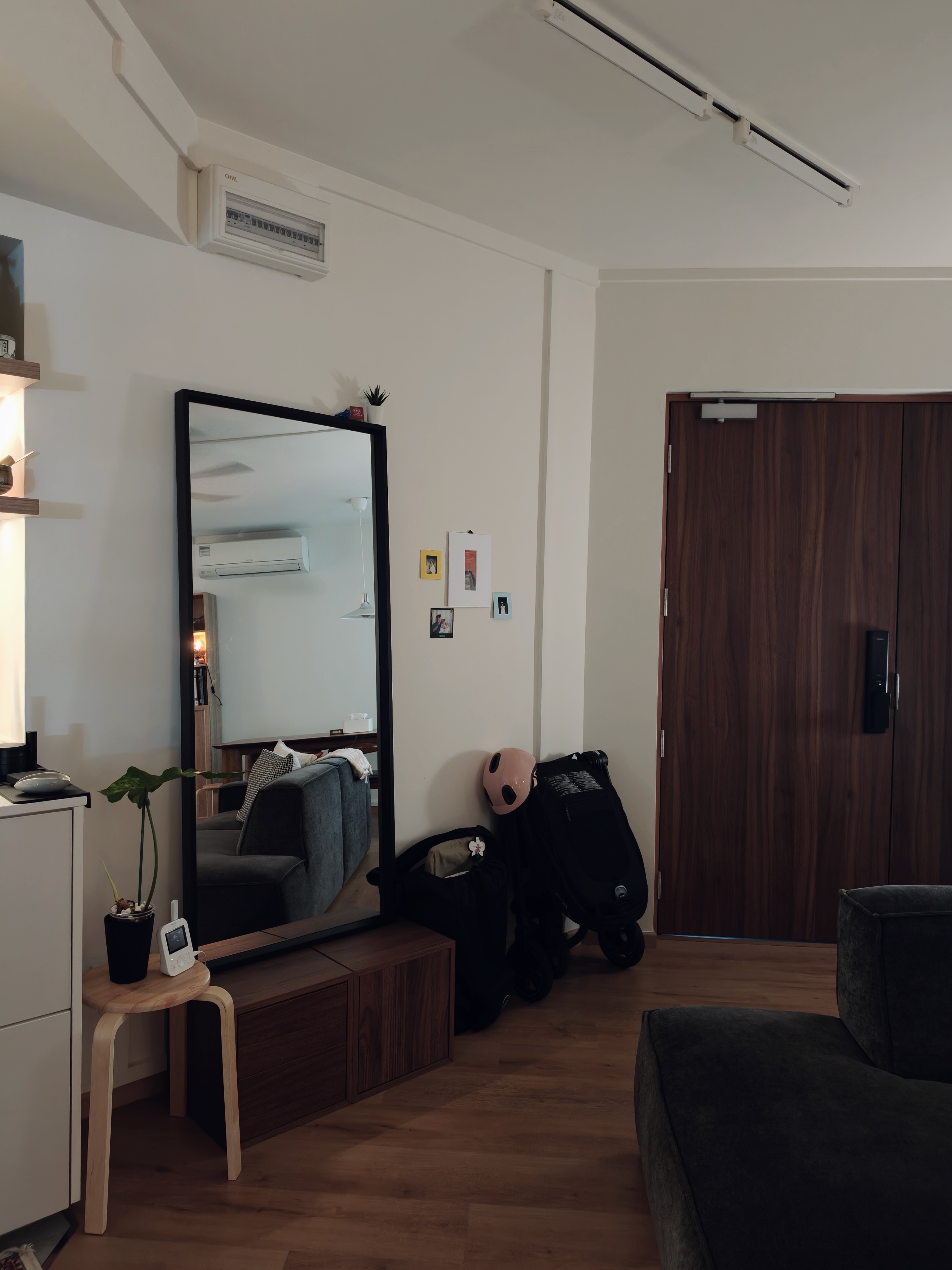 House Tour: Our Mid-Century Modern 4Room Resale