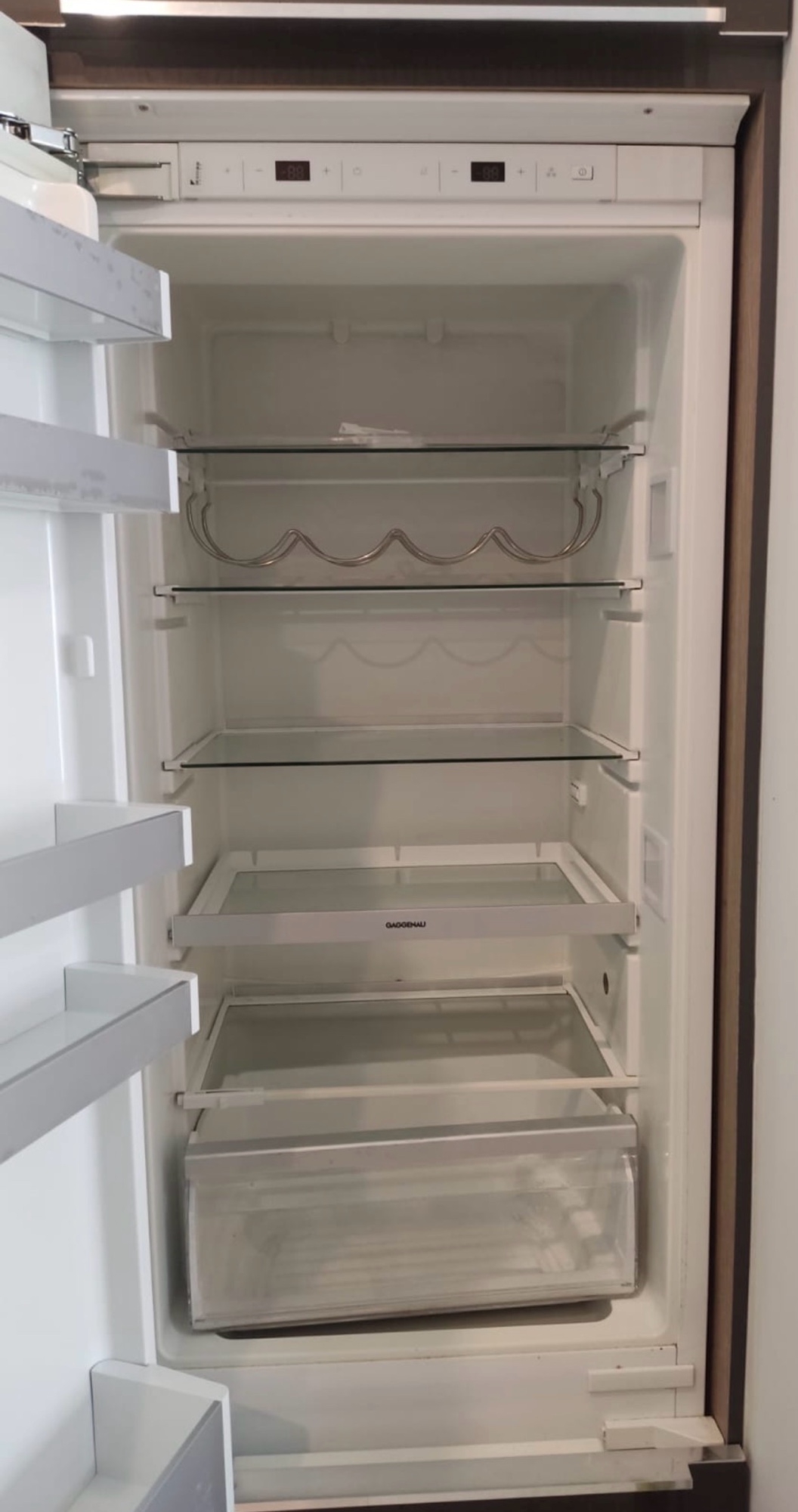 To-go-for-a-built-in-refrigerator-or-not?-
