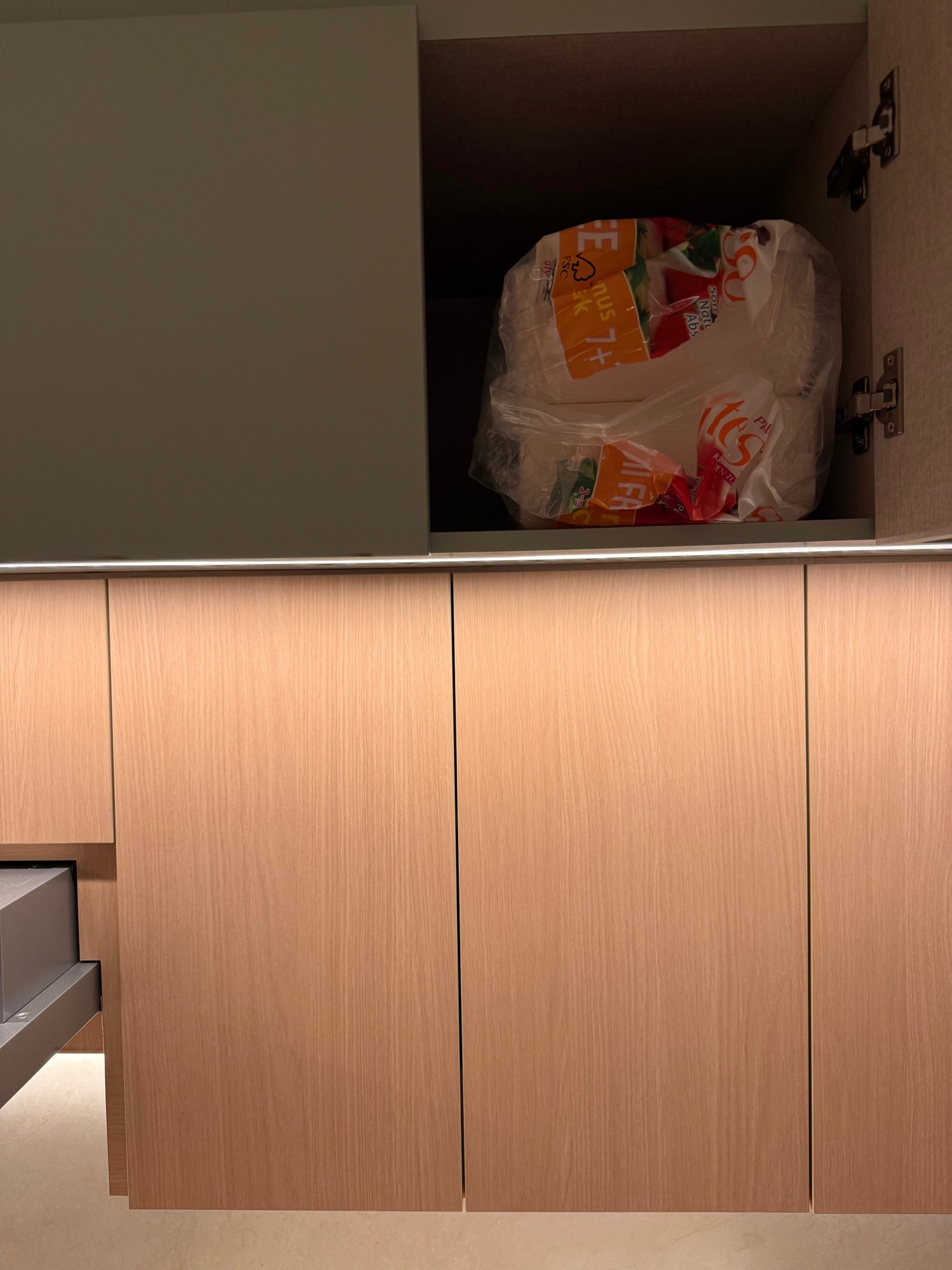 Let’s Talk about Kitchen Storage Organisation Tips! 🤗