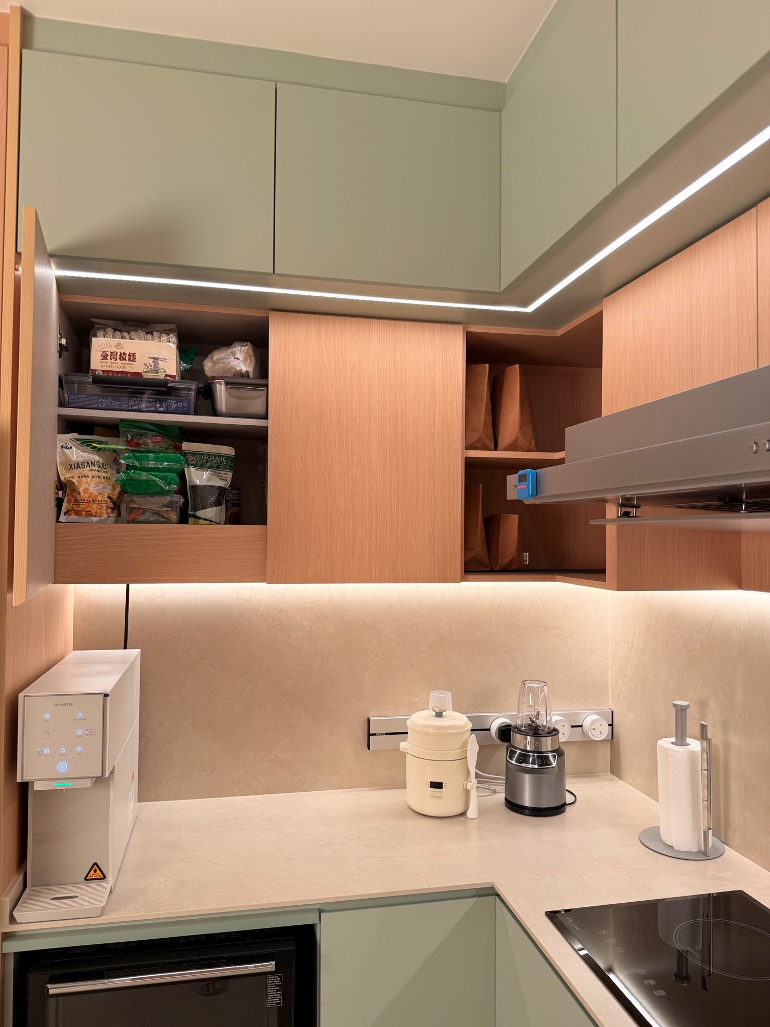 Let’s Talk about Kitchen Storage Organisation Tips! 🤗