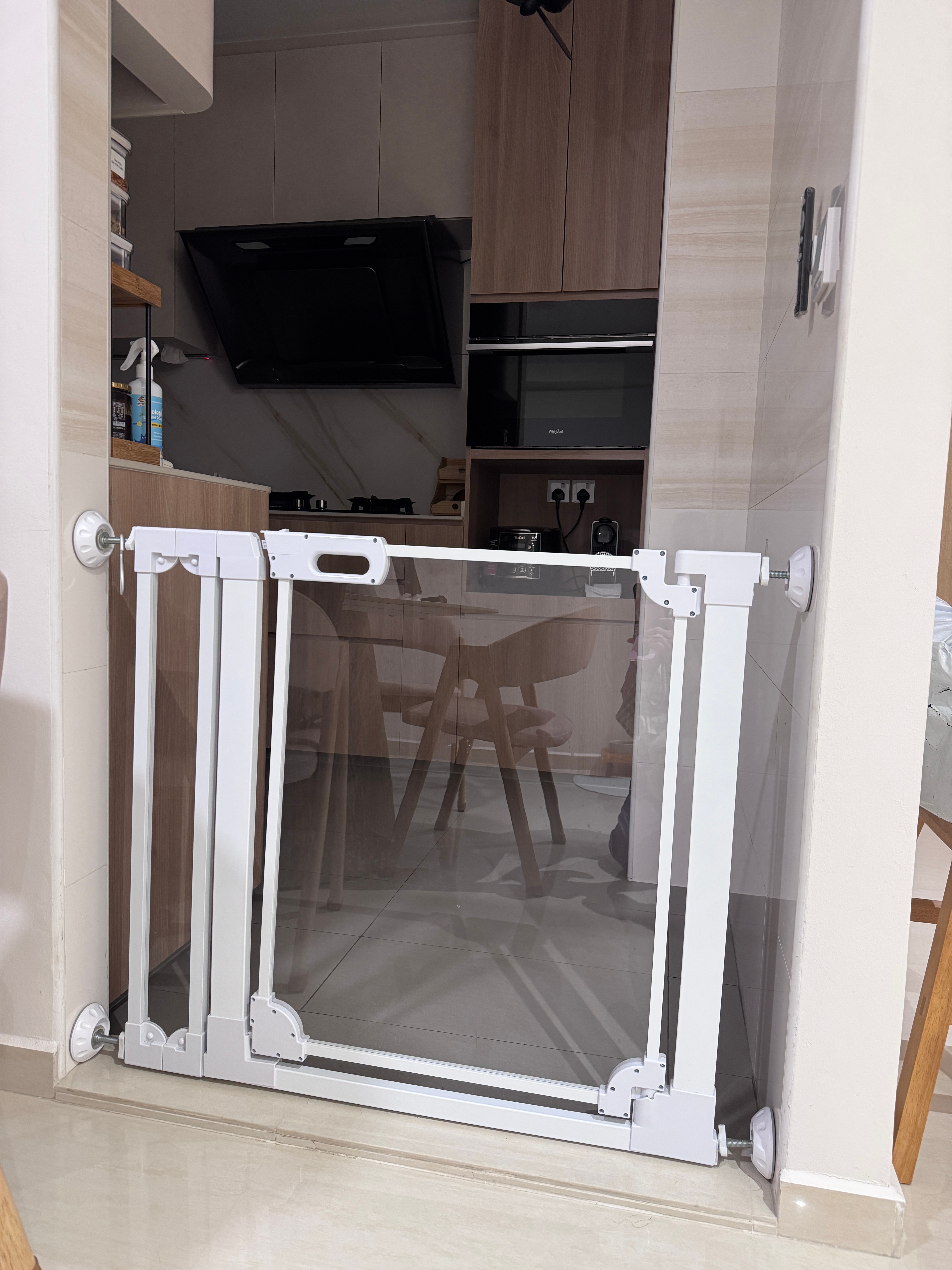 Pet Safe Gates & Dividers 🐶