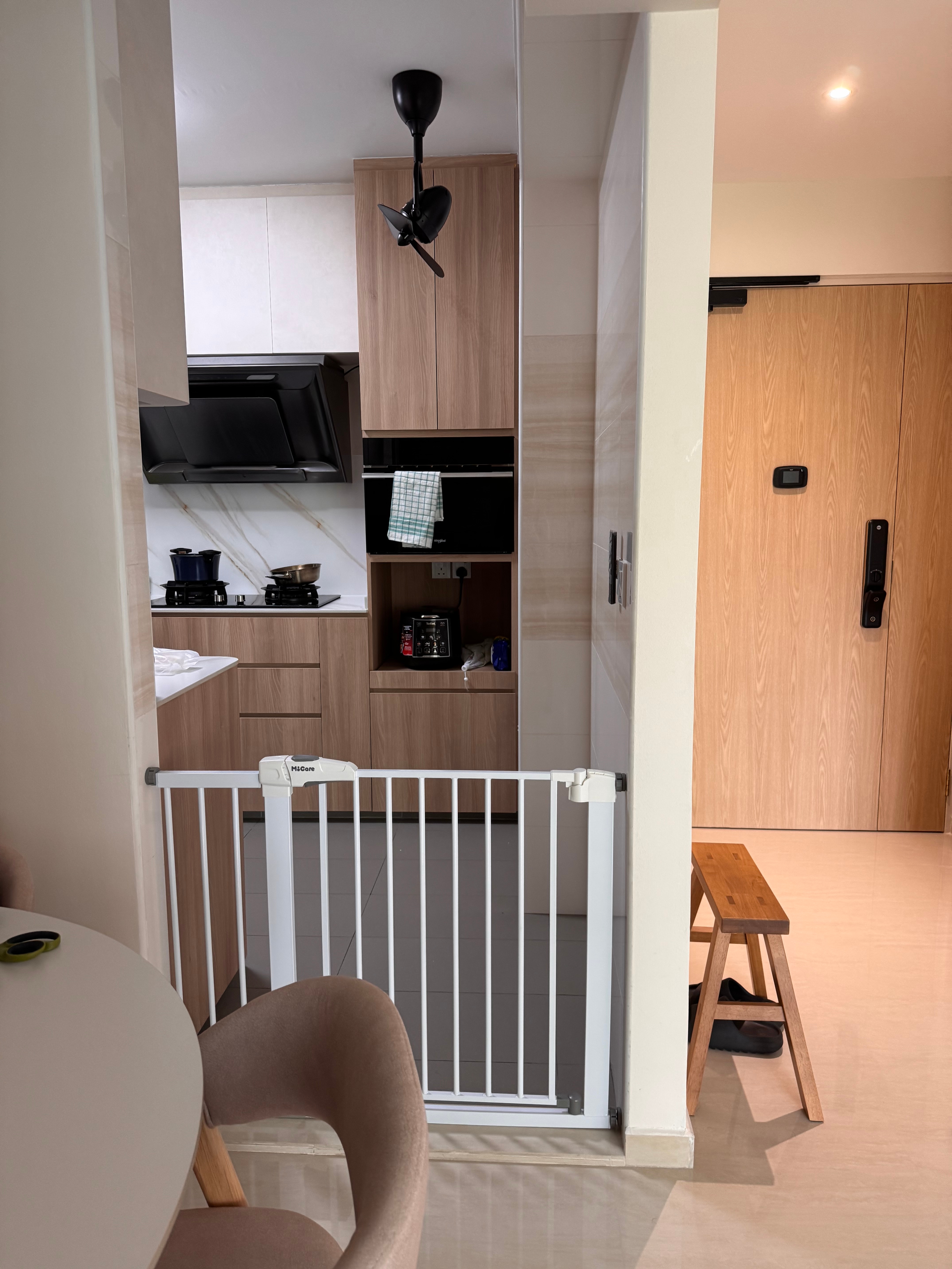Pet Safe Gates & Dividers 🐶