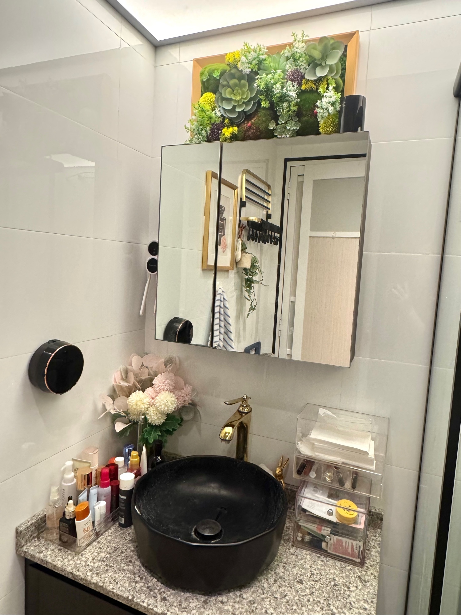 Off the Wall - Bathroom Edition