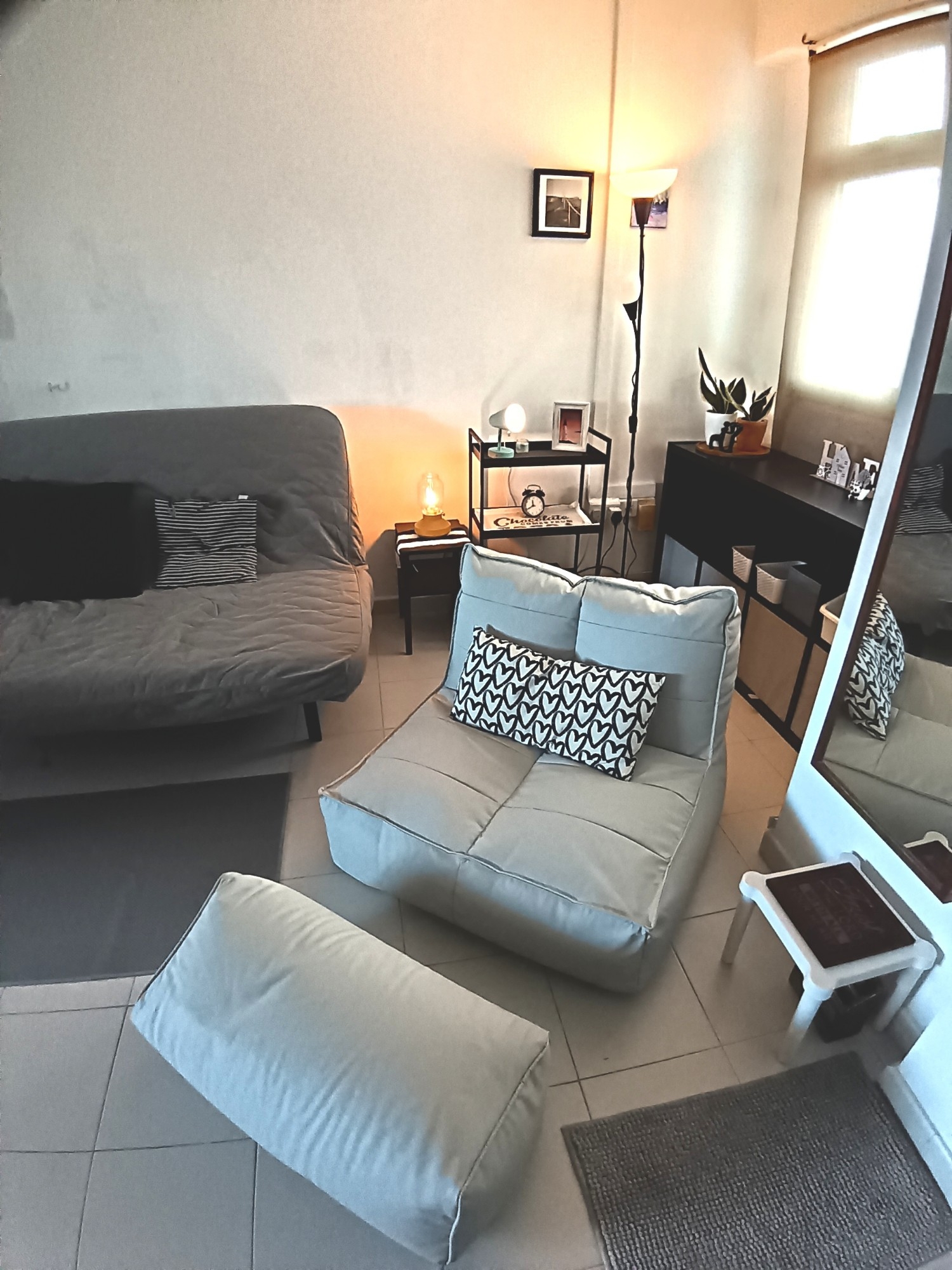Cushy-bean-bag-to-complement-the-small-house.-