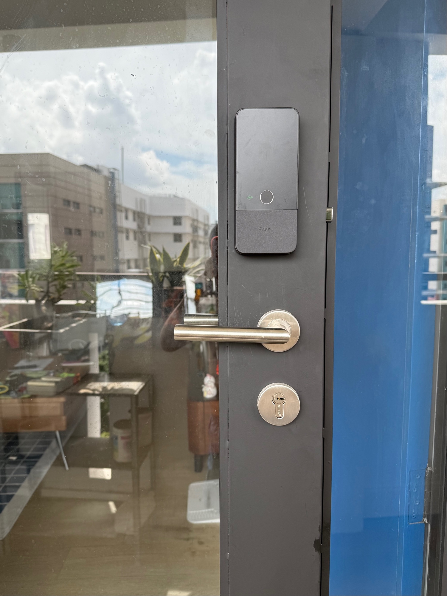 📦 Hands Full of Groceries? No Problem. How a Smart Lock Won Me Over