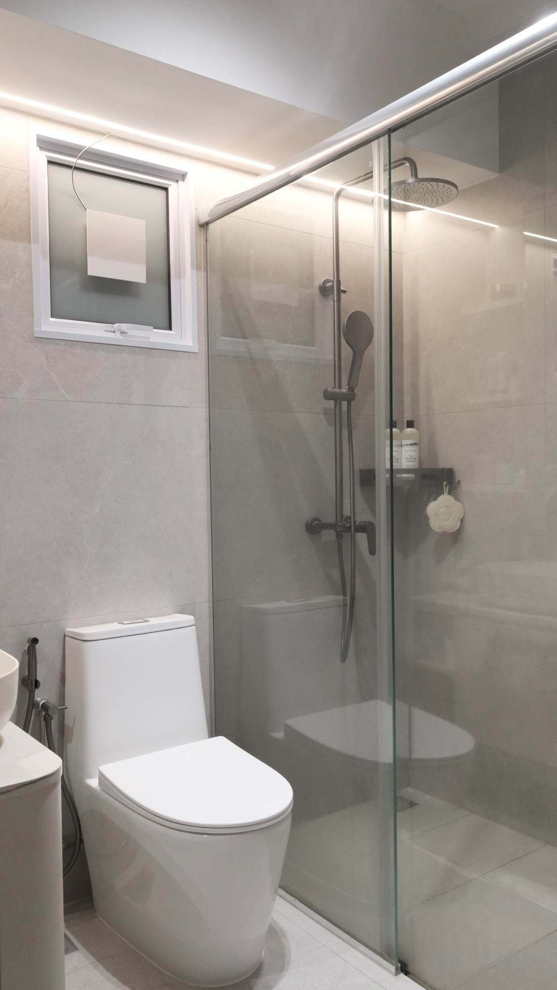 If-Our-Bathrooms-Could-Talk…-🛁