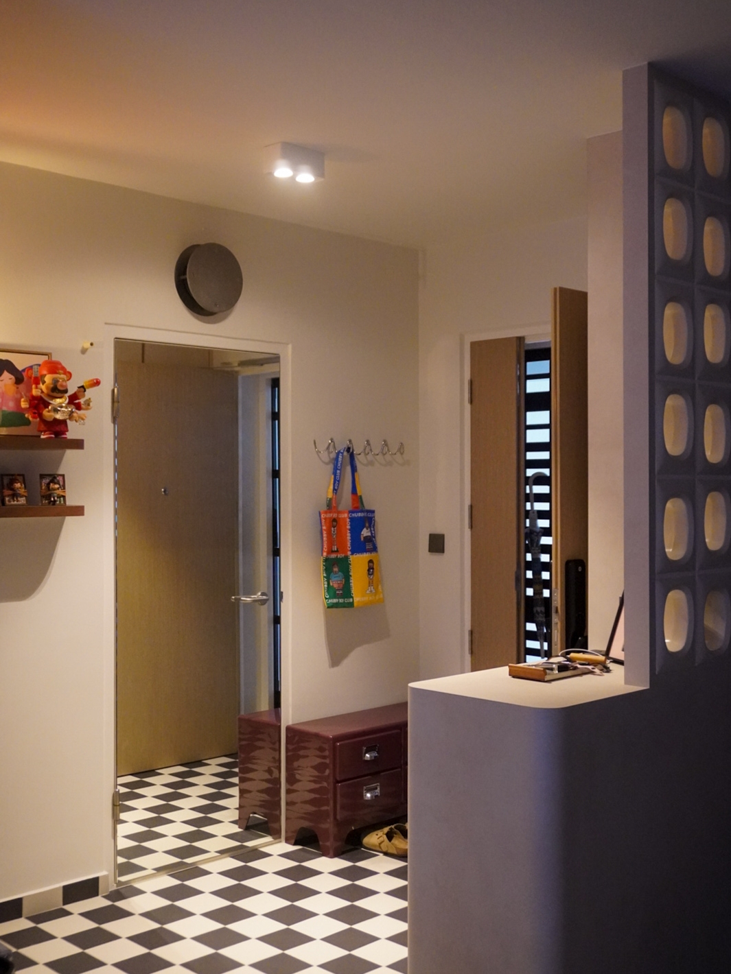 entryway-edition:-how-we-made-our-home-feel-more-like-us🤘