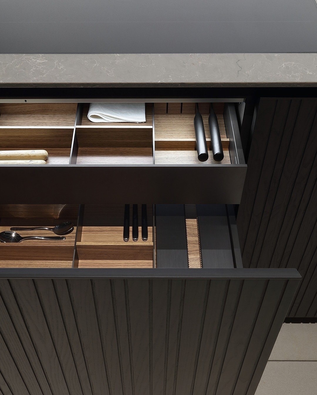 Ultra modern, minimalist luxury kitchen design