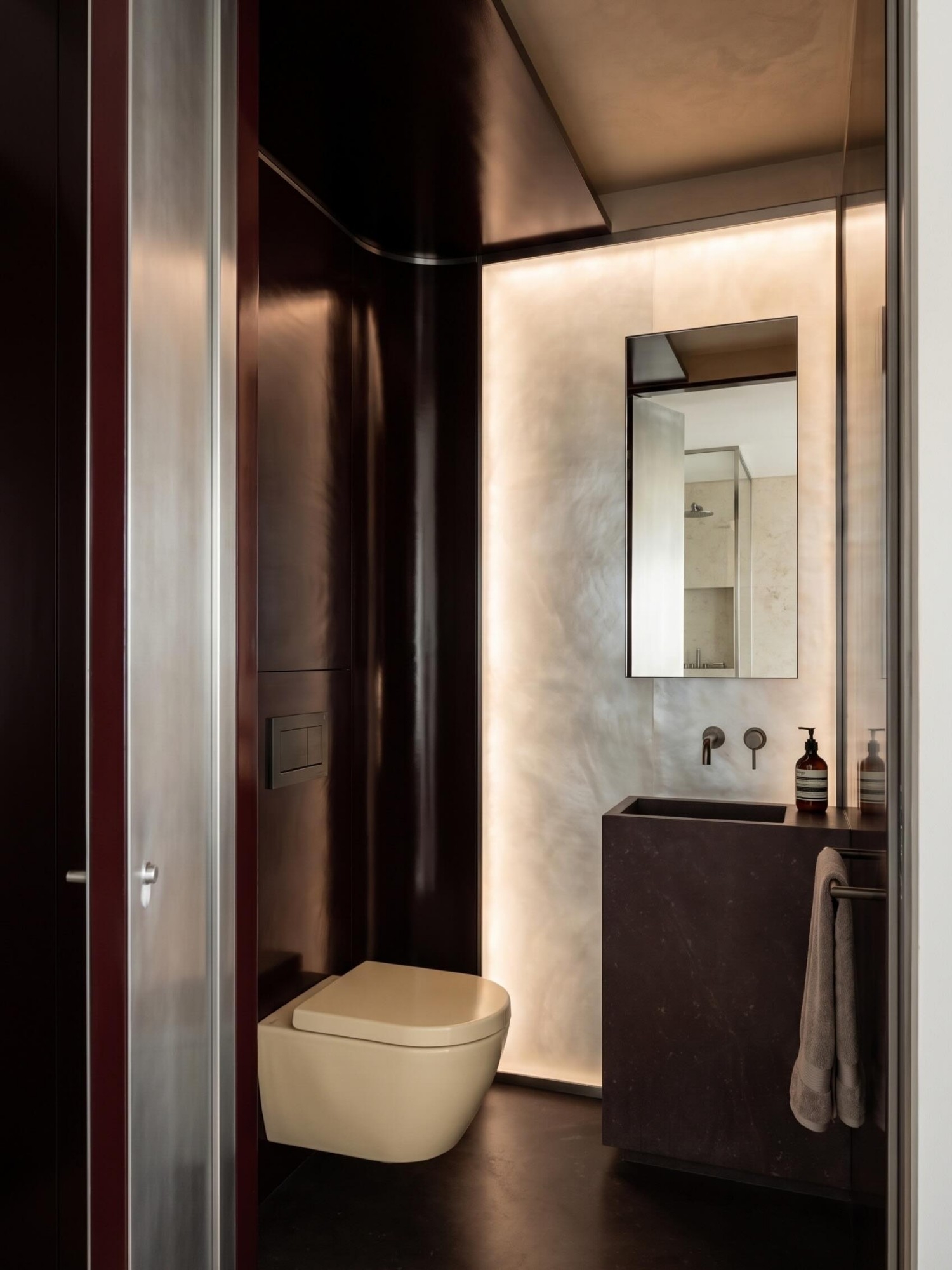 Ultra luxurious home interior