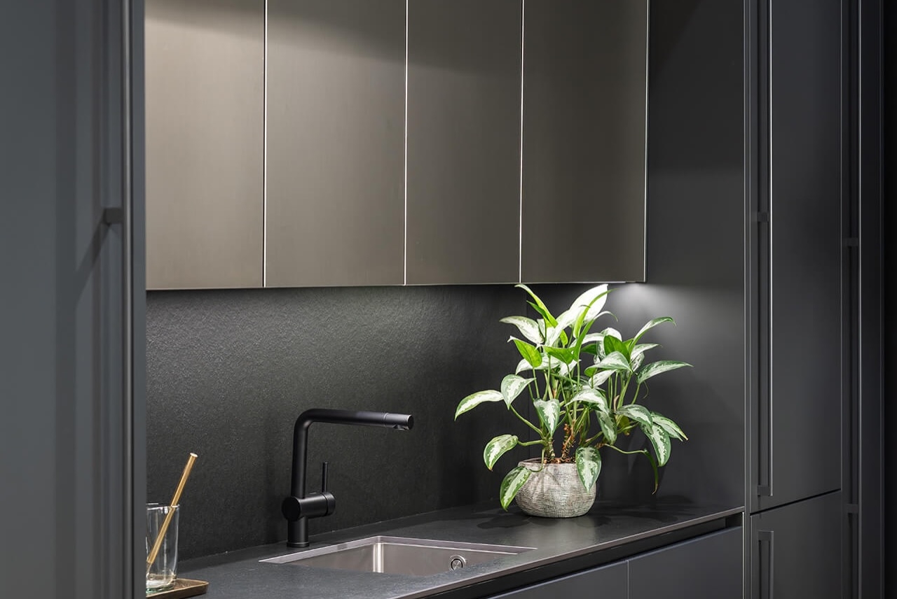 Stylish and sleek kitchen design