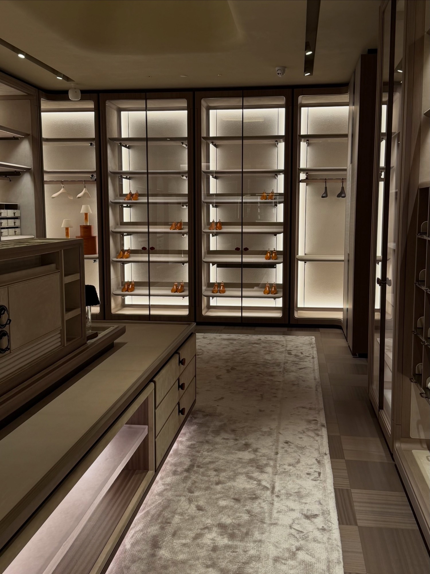 Stylish, modern walk in wardrobe design