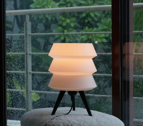 Kosha Lamp - Black