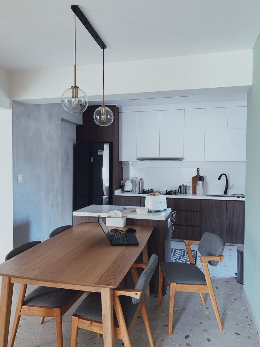 Customer home photo 5: Dark woody tones made better with natural light 🏠