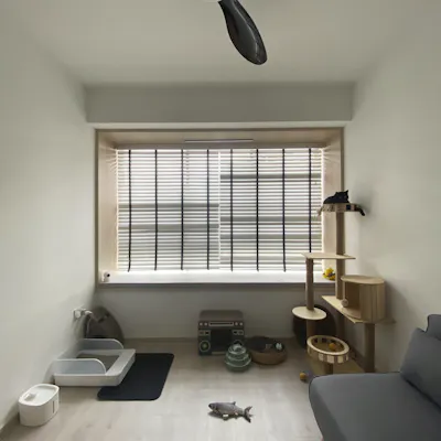 Customer home photo 2: A Minimalist Apartment with an Urban Jungle