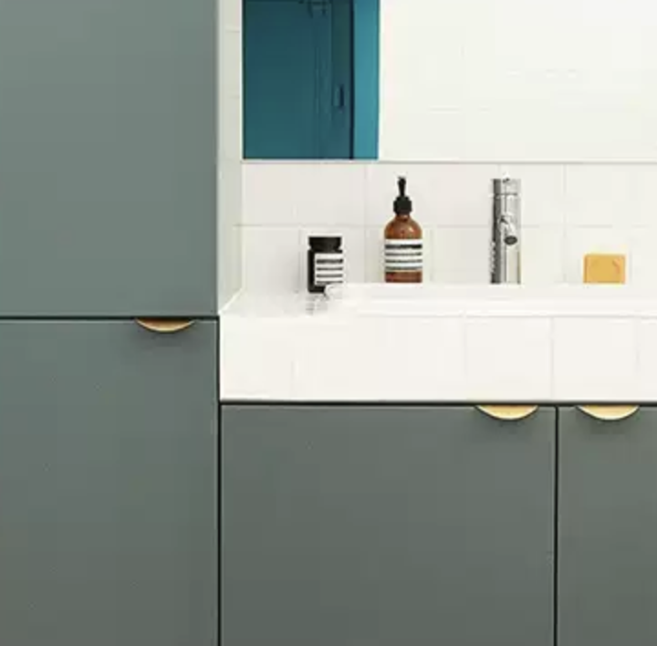 Curved Cabinet Handle - Gold